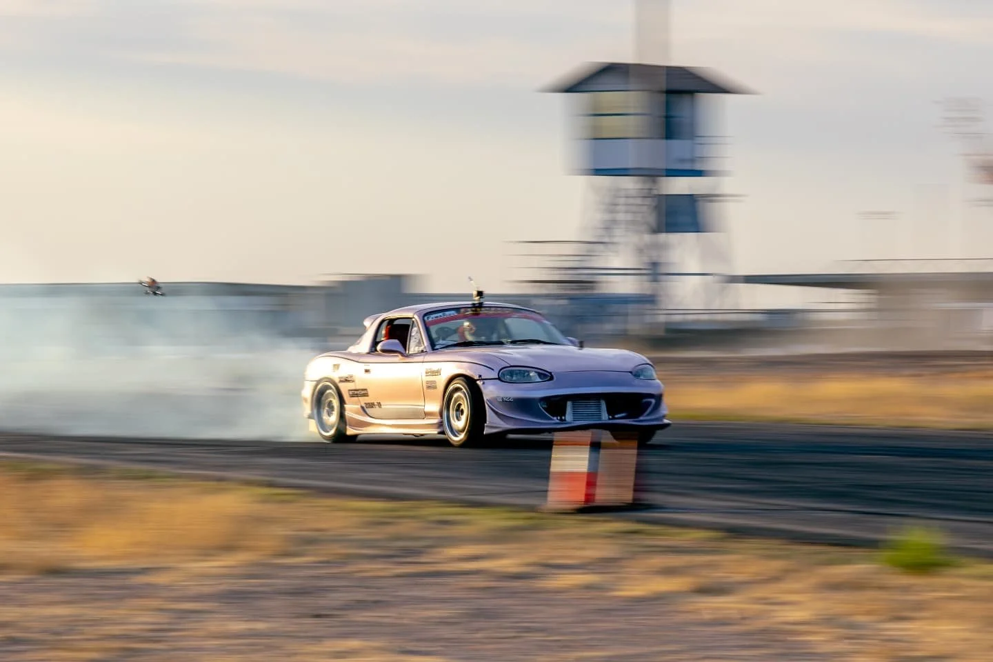 We couldn't forget @brandon.co.jp 

Winner of round 1. The giant slayer Miata. Once you realize the car is pretty basic.... You see that the driver more than makes up for it with raw skill.

Engine 🚀 
Built bottom end bp4w, 10.5:1 pistons, manley ro