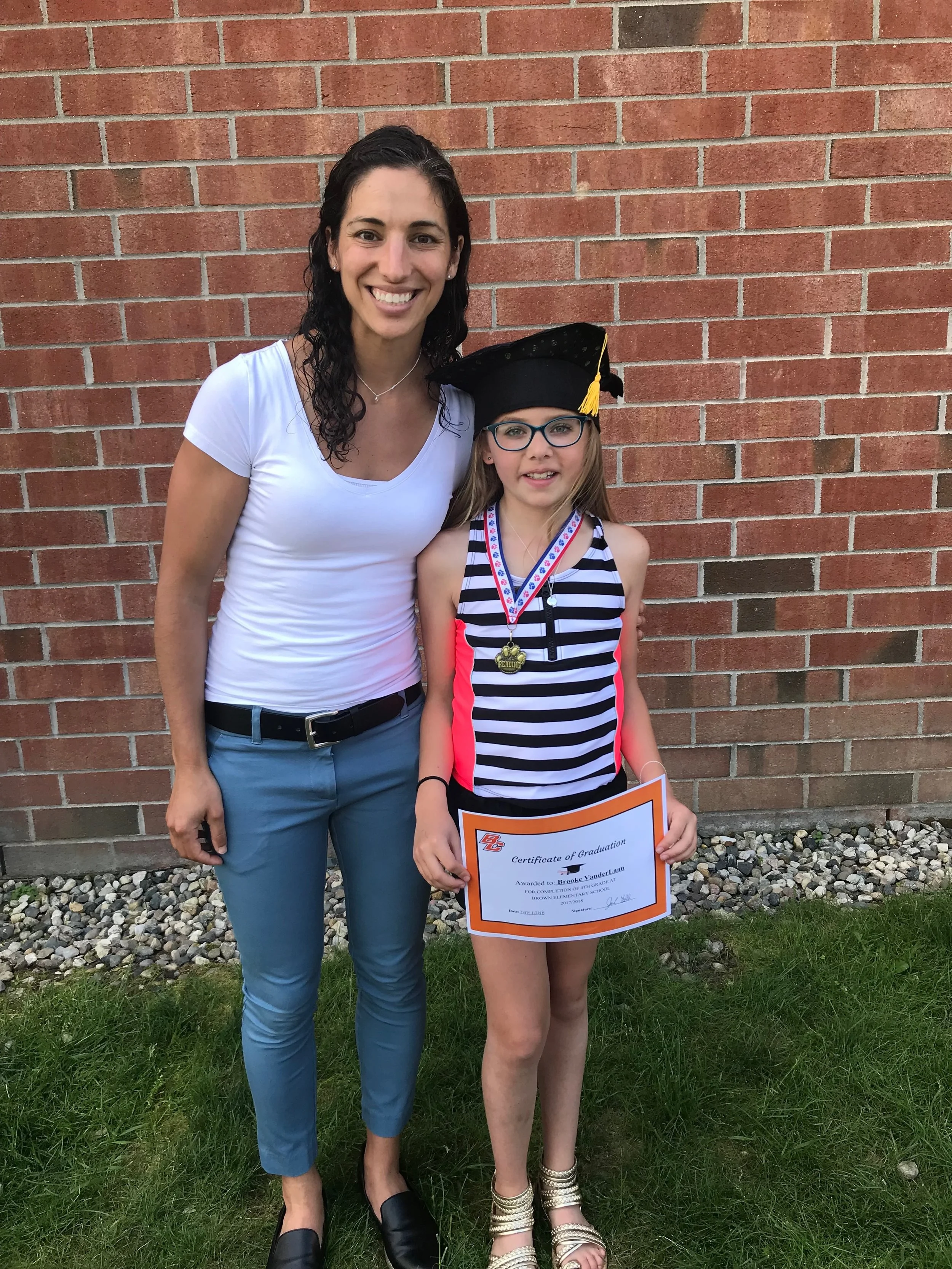 Today is a special day 🤍 Dr. Leslie&rsquo;s niece is officially graduating high school, and we&rsquo;re absolutely in our feelings about it! 😭😭

From tiny grad gear in the 4th grade to a Palmer tee moment that feels like it was taken yesterday, it