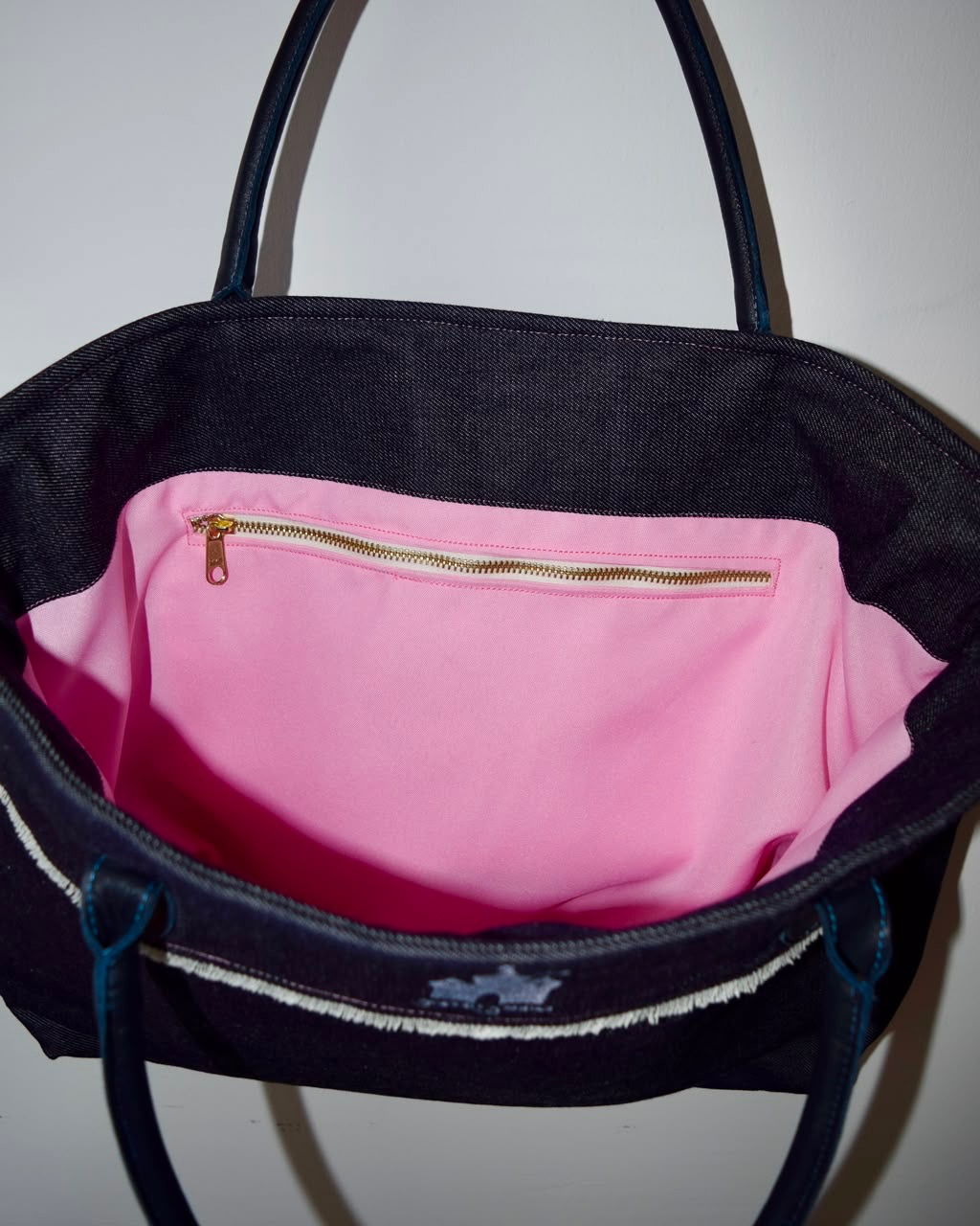 ggx44_bag_inside.png