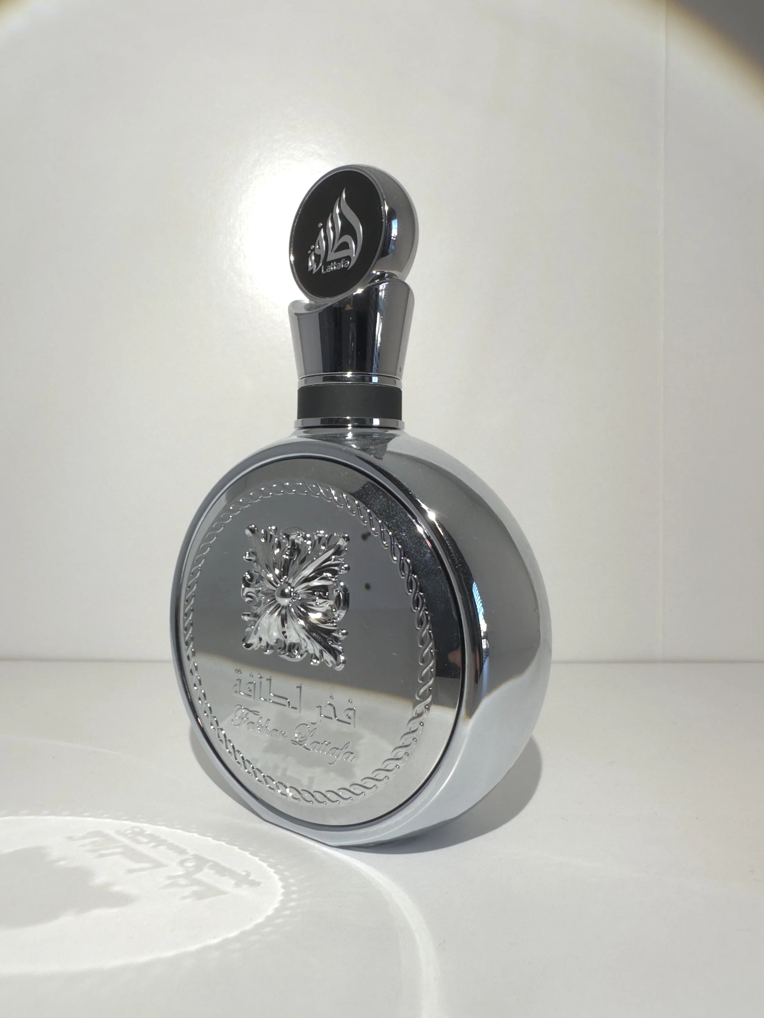 Lattafa Fakhar Platin (Edp) (Dupe of Yves Saint Laurent Y Elixir)