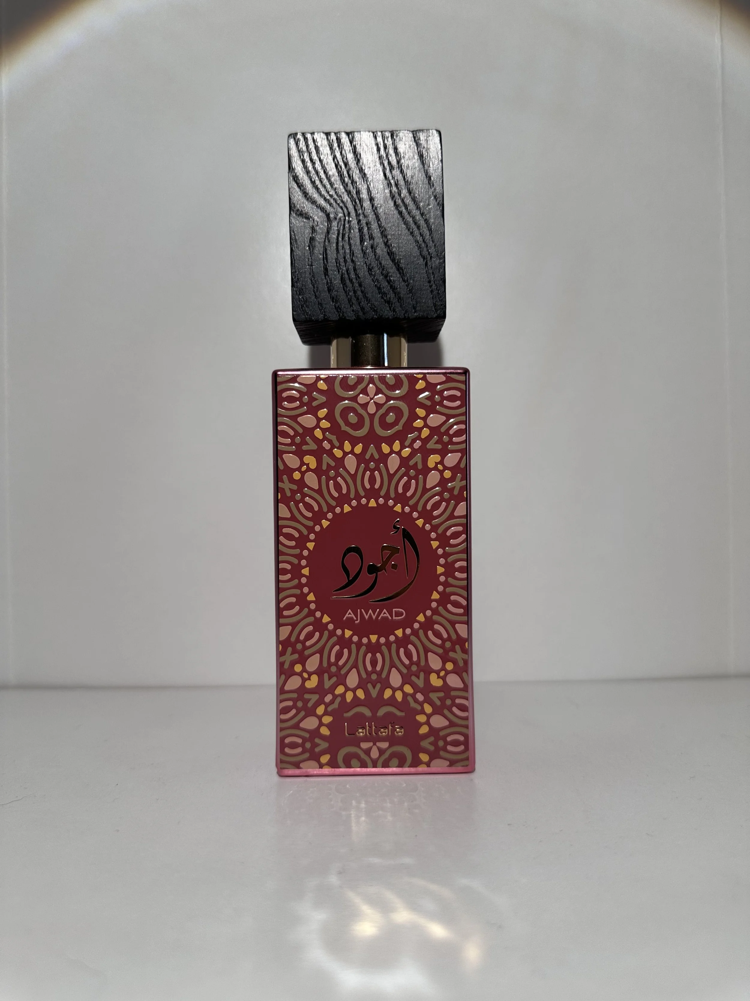 Lattafa Ajwad Pink (Edp) (Dupe of Maison Crivelli Oud Maracuja)