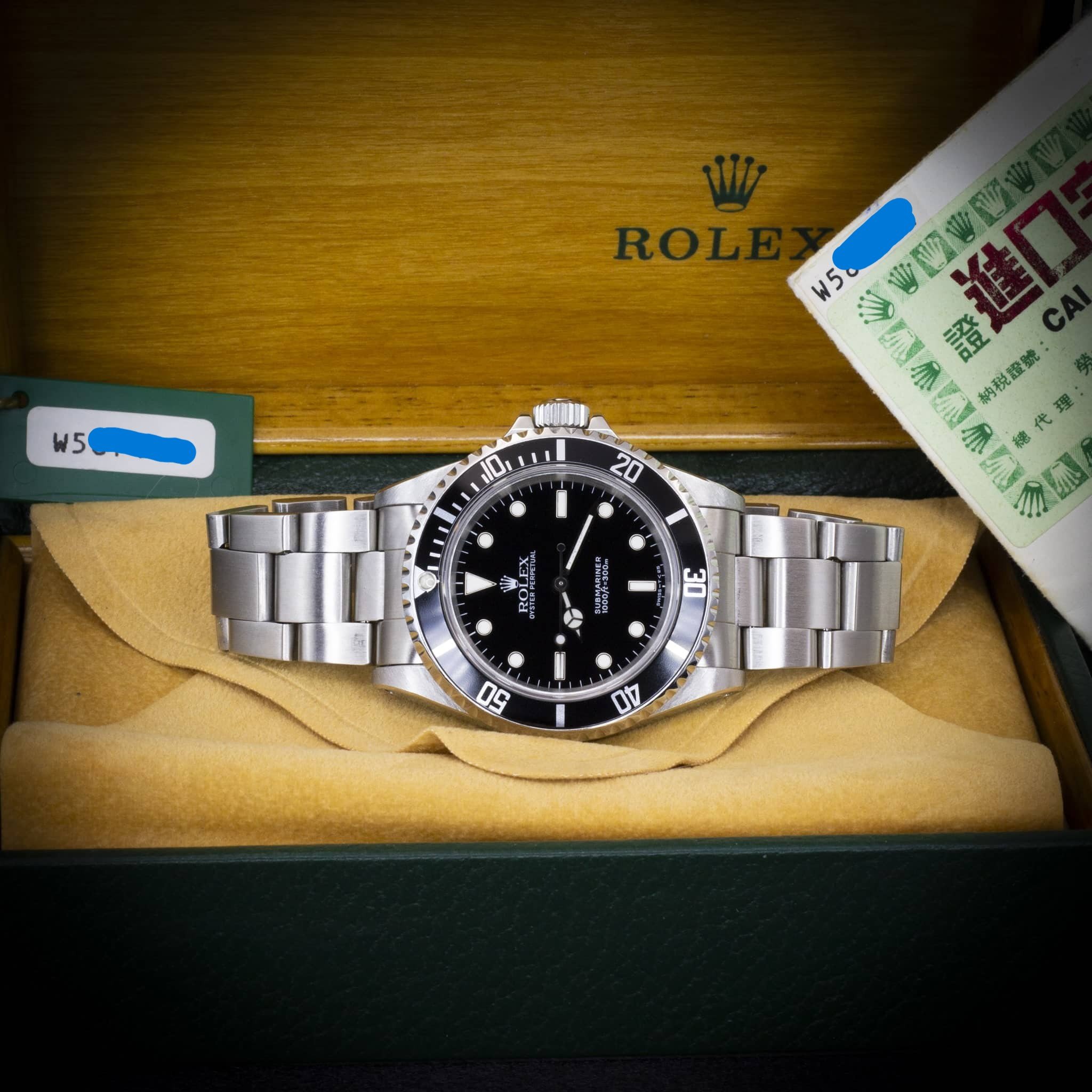 rolex-submariner-no-date-14060-07-min-min.jpg