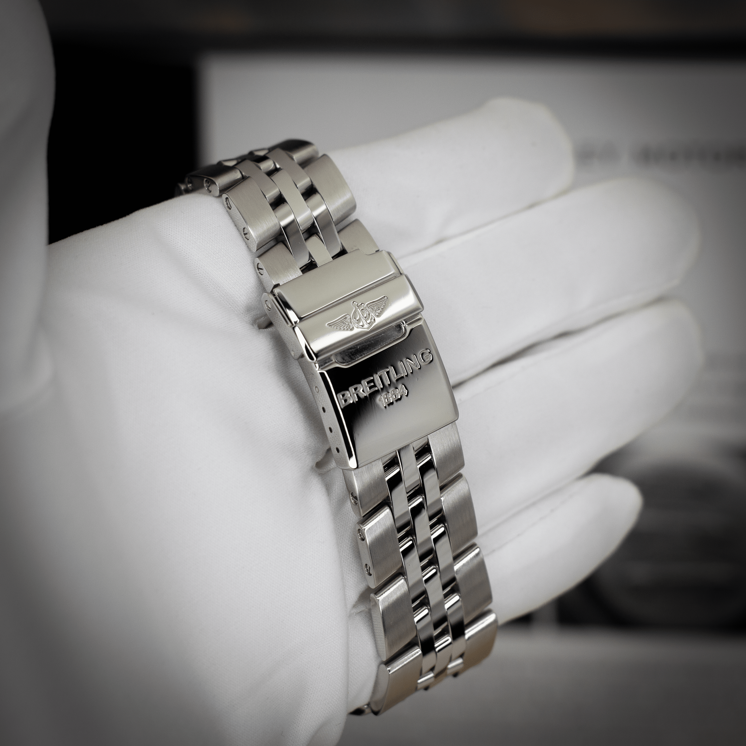 2007 Breitling for Bentley Motors T A25363 - Available at Palazzo Di Luxury Jersey City NJ