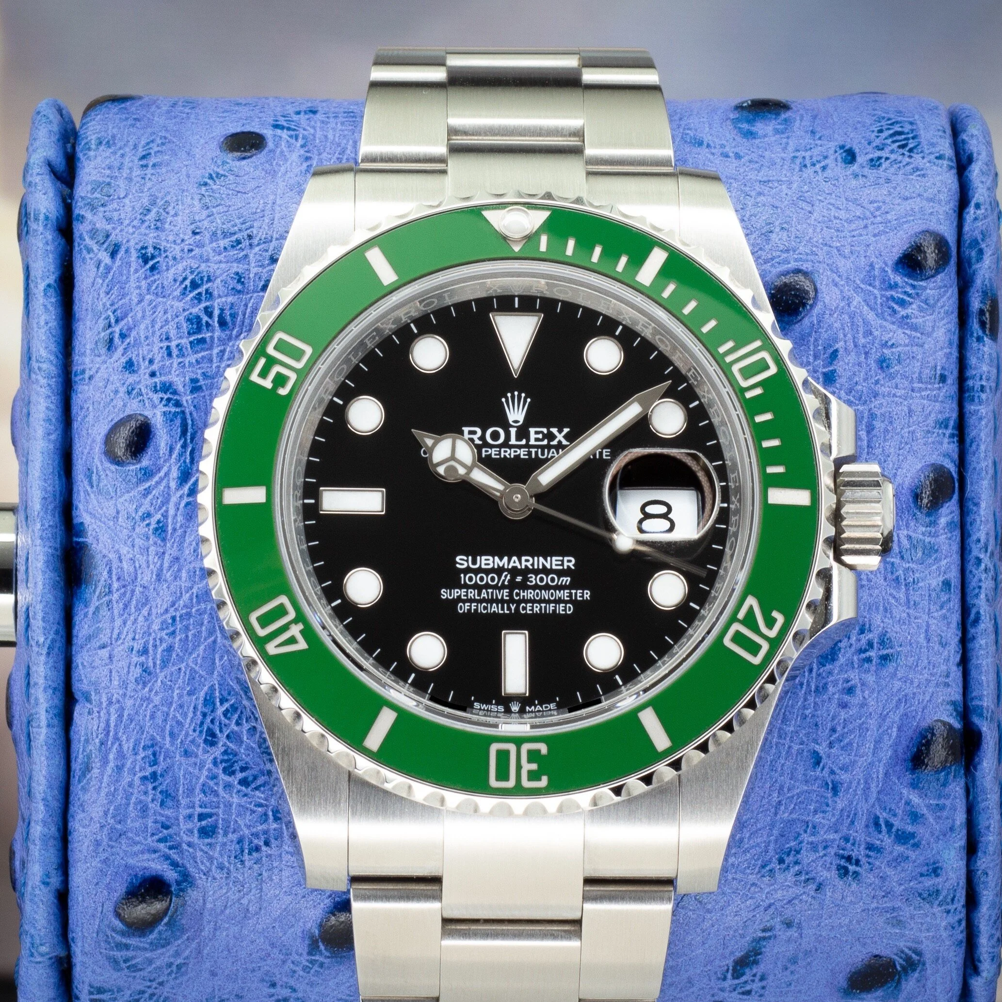 rolex-submariner-date-126610lv-starbucks-02-dae16f99503db76c45fb9dcb07c2e468.jpg