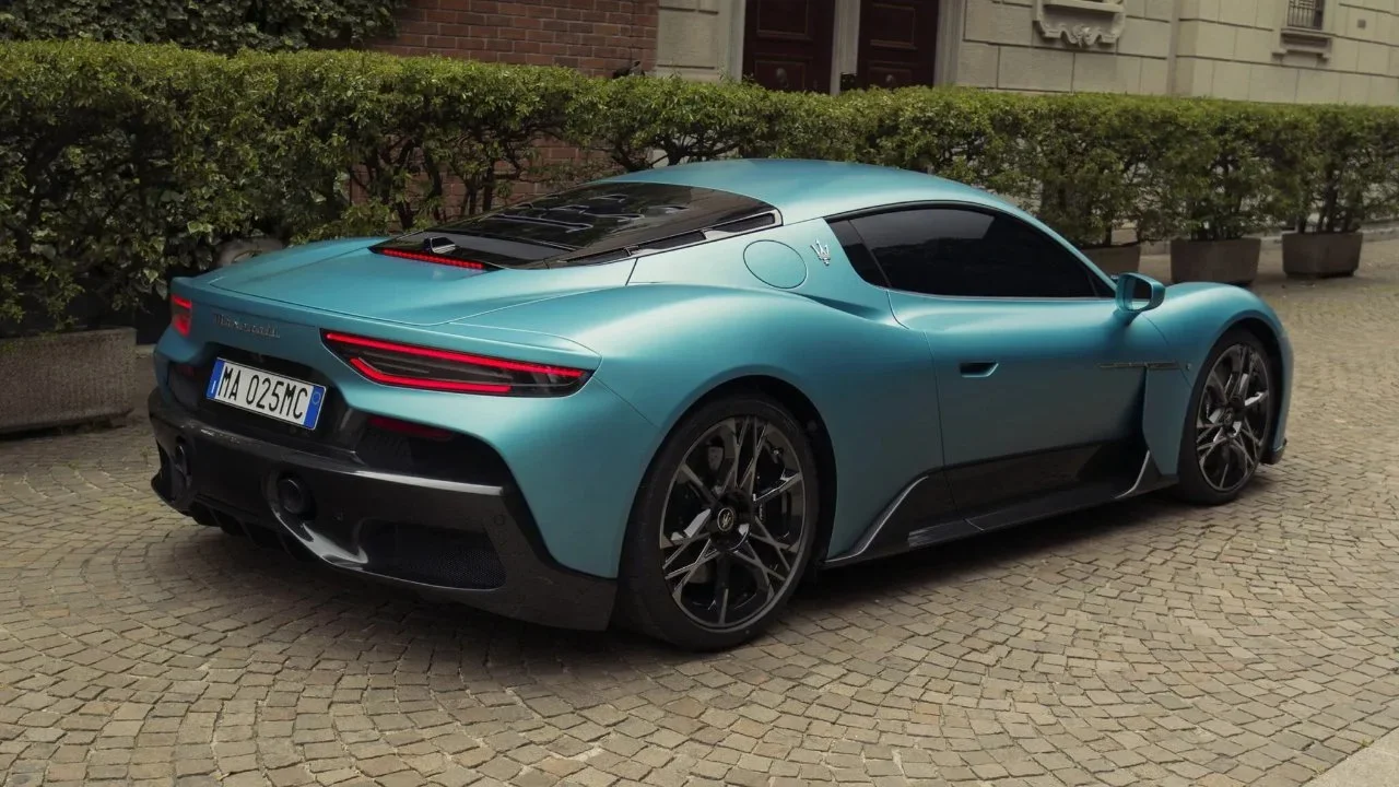 Maserati Construyó un Superdeportivo Eléctrico y Luego lo Escondió en el Armario