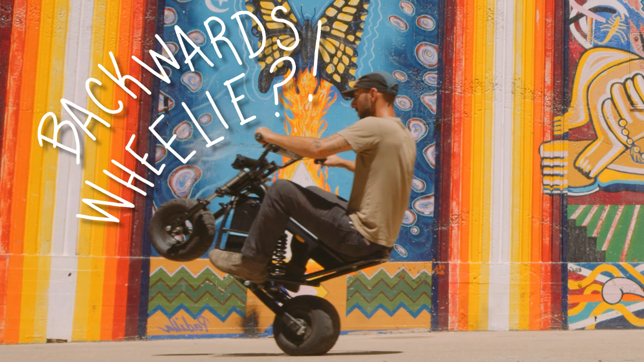 ¿Un scooter con un botón para hacer caballitos? Mi dignidad ya está oficialmente en preventa