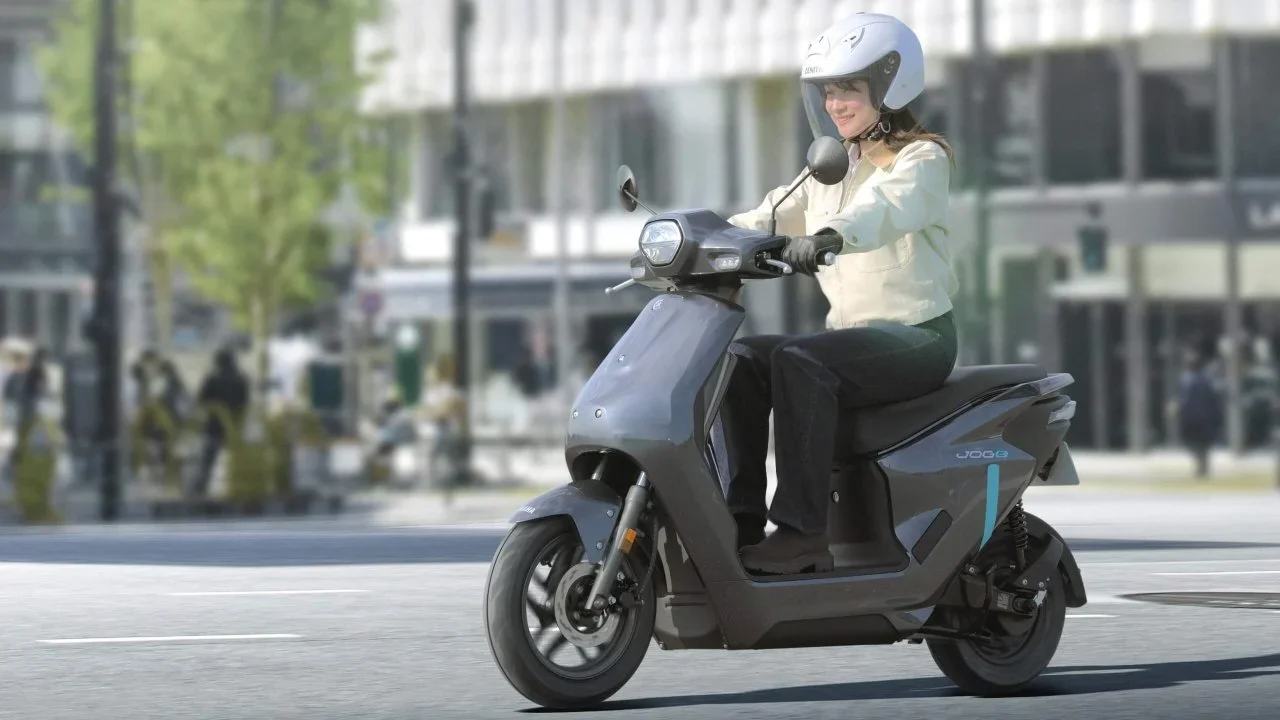 Yamaha Jog E: El Scooter Eléctrico que Funciona con las Baterías Heredadas de Honda.