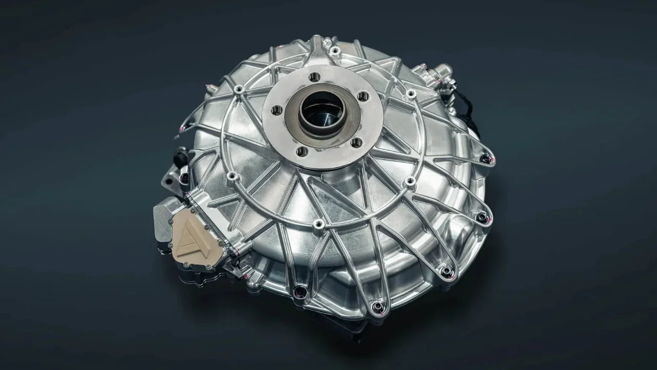 capitanelectro.com | Motor de Flujo Axial: El Avance de YASA de 4,000 HP en Rueda para VE.