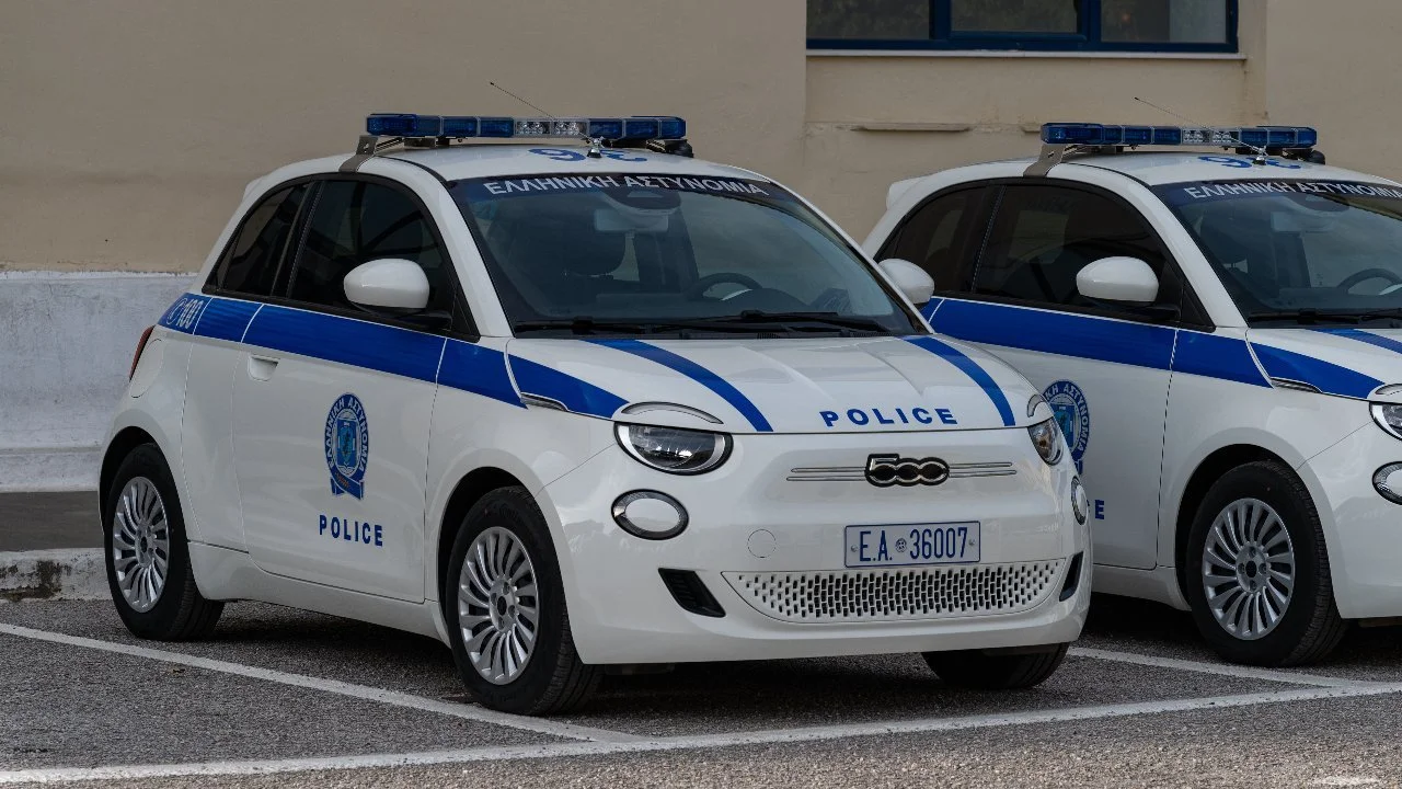 Fiat 500e se une a la policía griega