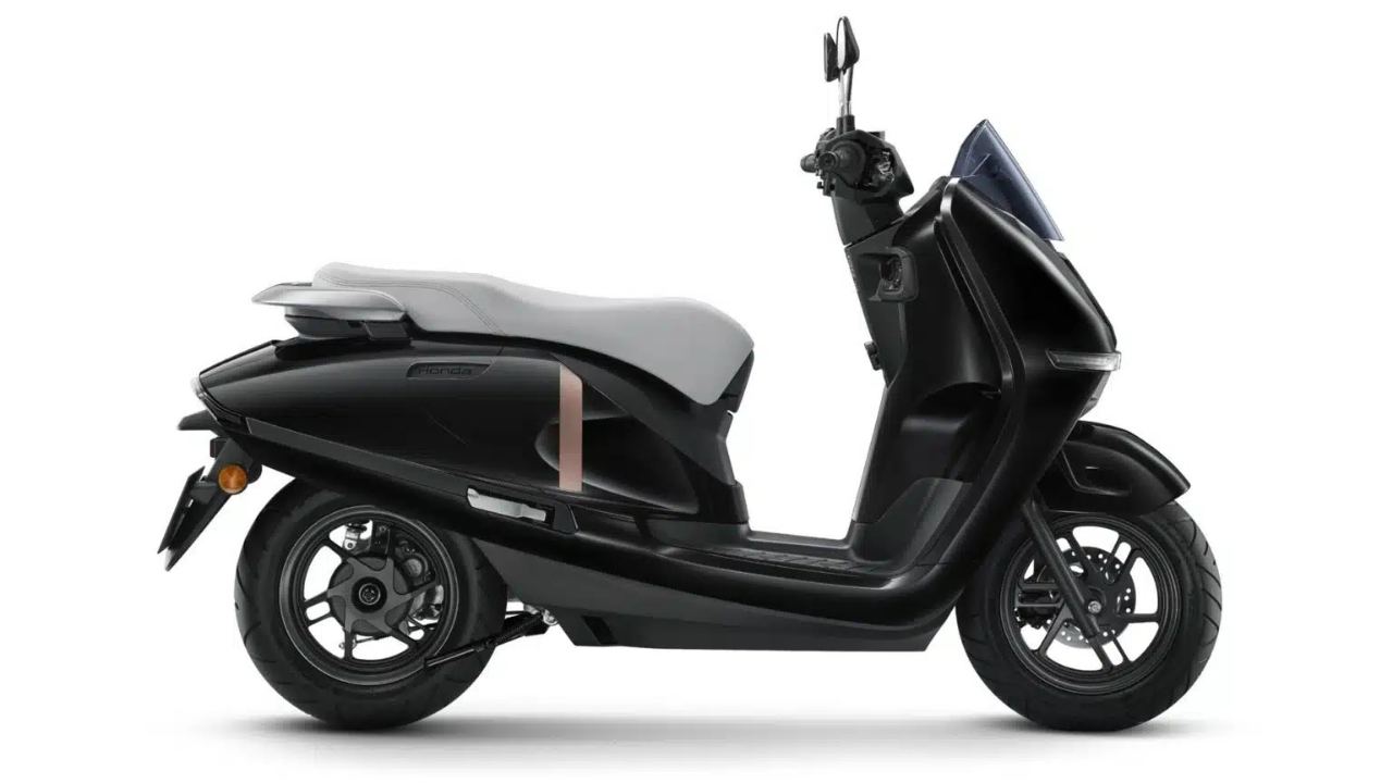 capitanelectro.com | Reseña de la nueva Scooter Eléctrica Honda UC3: Especificaciones, Autonomía y Carga.