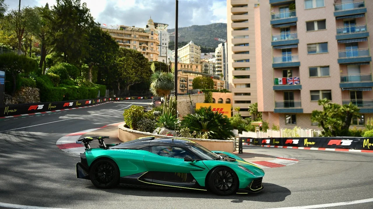 Aston Martin Valhalla en Monaco.
