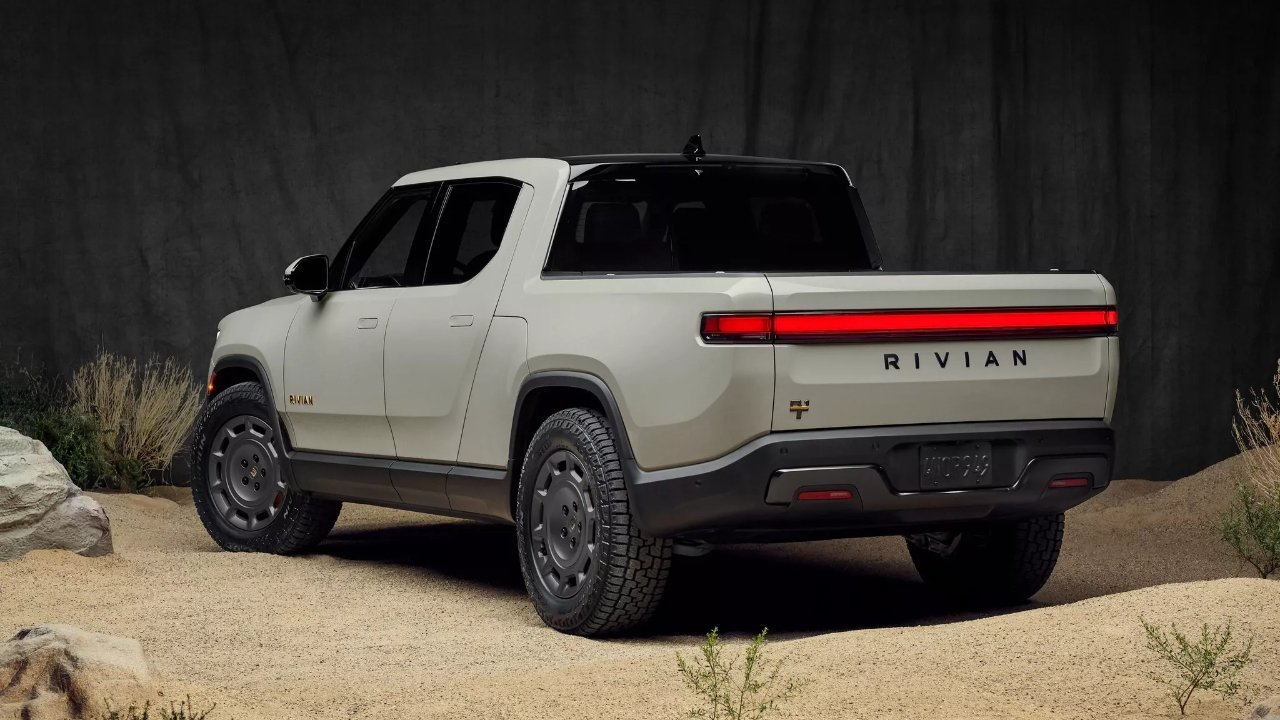 Rivian R1 Dune Edition