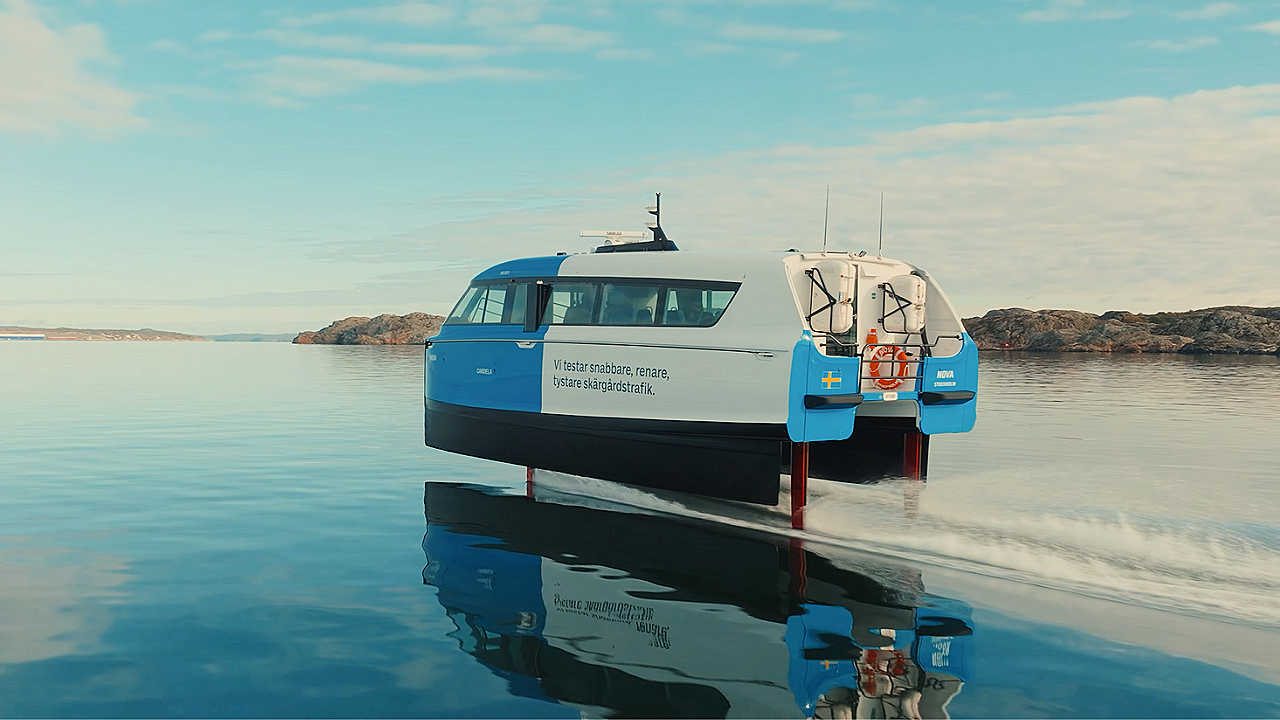 capitanelectro.com | Hidroala Candela P-12: El Ferry Eléctrico que Rompe Récords.