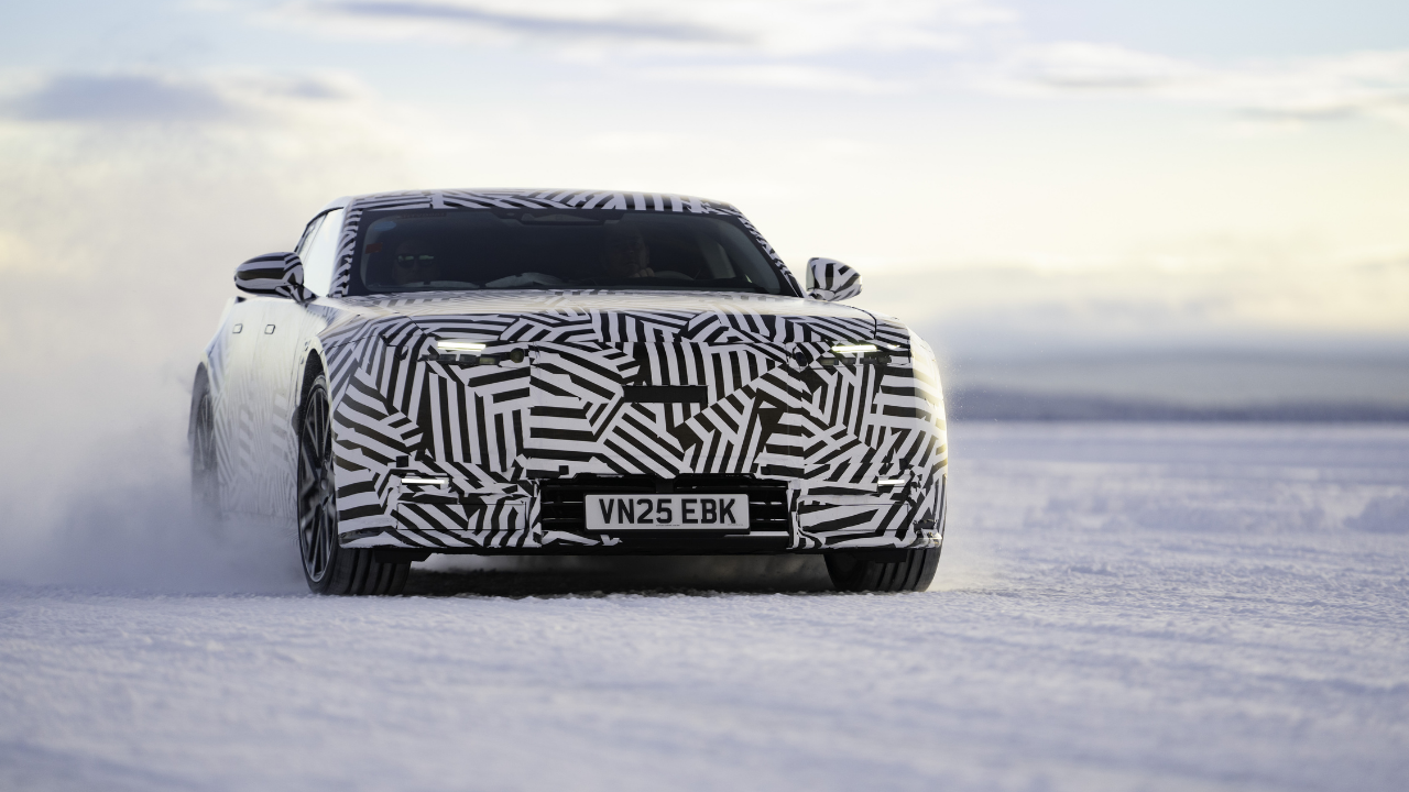 capitanelectro.com | Nuevo Jaguar GT Eléctrico: 1000 HP, Rango de 400 Millas y Pruebas en el Ártico.