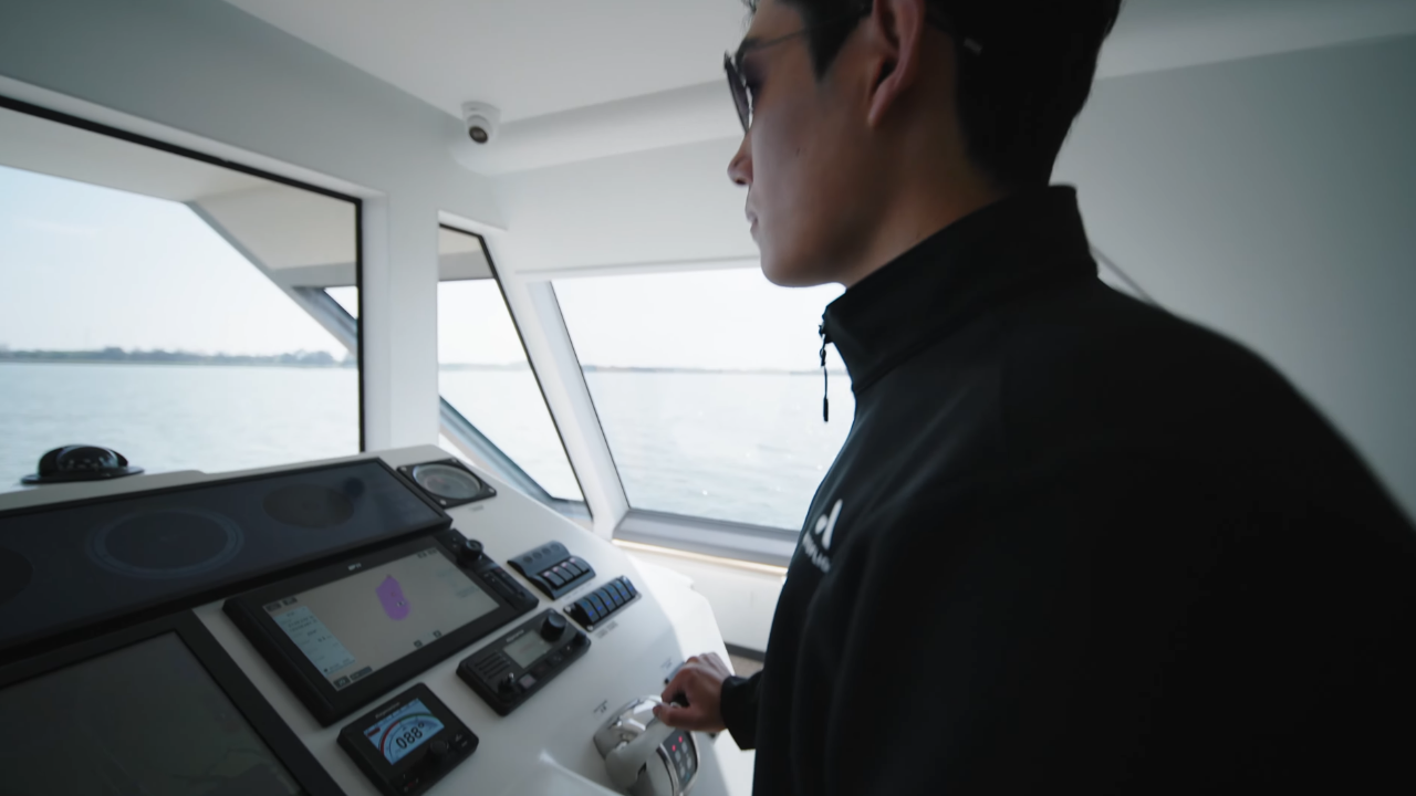 capitanelectro.com | Vertipuerto Flotante de AutoFlight: La Solución Móvil y Solar para Aerotaxis eVTOL.