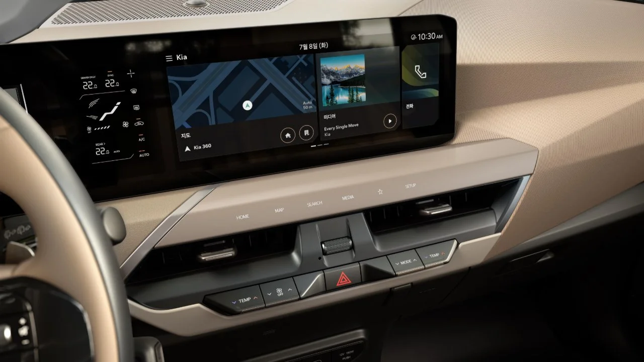 Interior de Kia EV5 2025 SUV eléctrico.