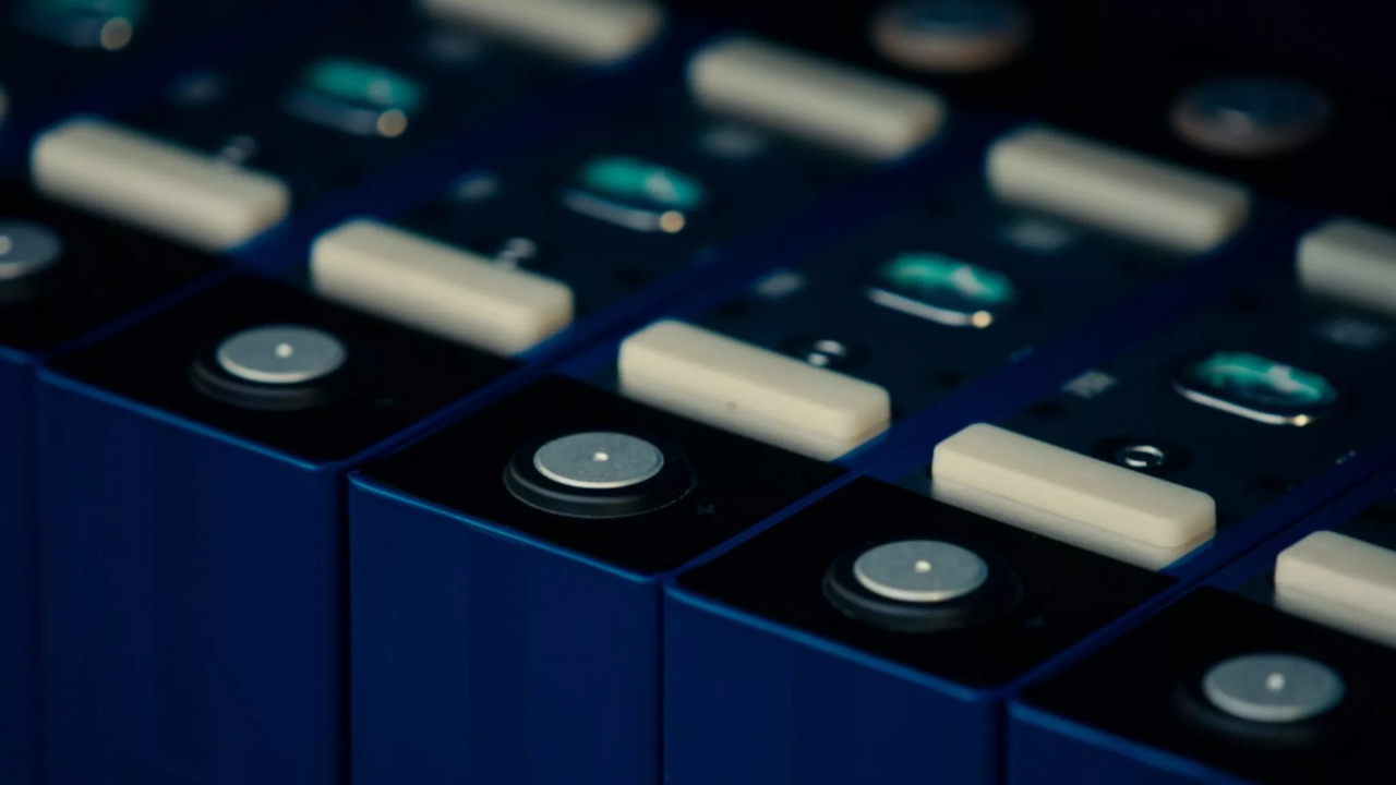 capitanelectro.com | La Pick-up Eléctrica de $30K de Ford: La Revolución de Eficiencia de 2027.