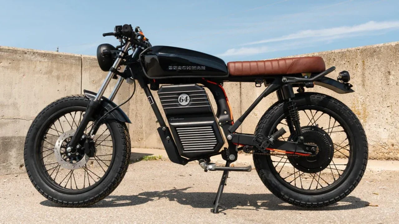 E-Bike Beachman '64: Estilo Cafe Racer Retro.