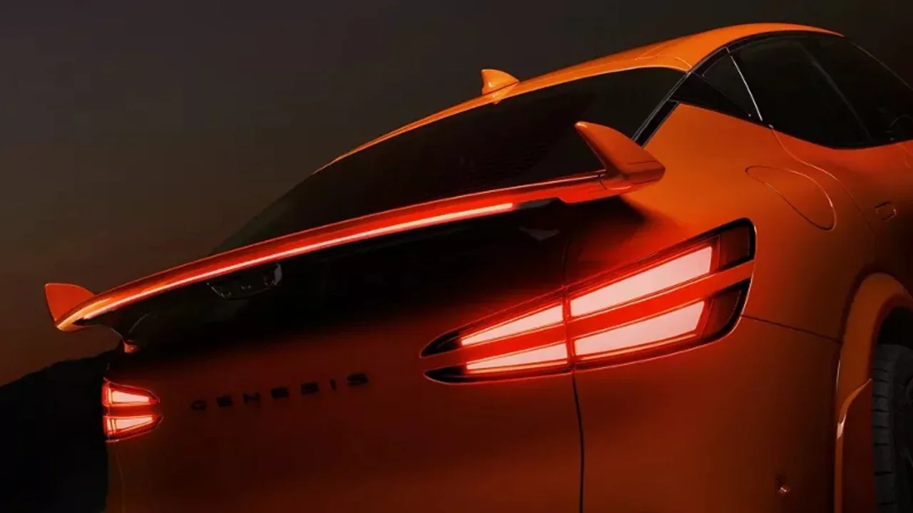 Genesis GV60 Magma: El Crossover EV Naranja de 641 HP Que Derrapa.