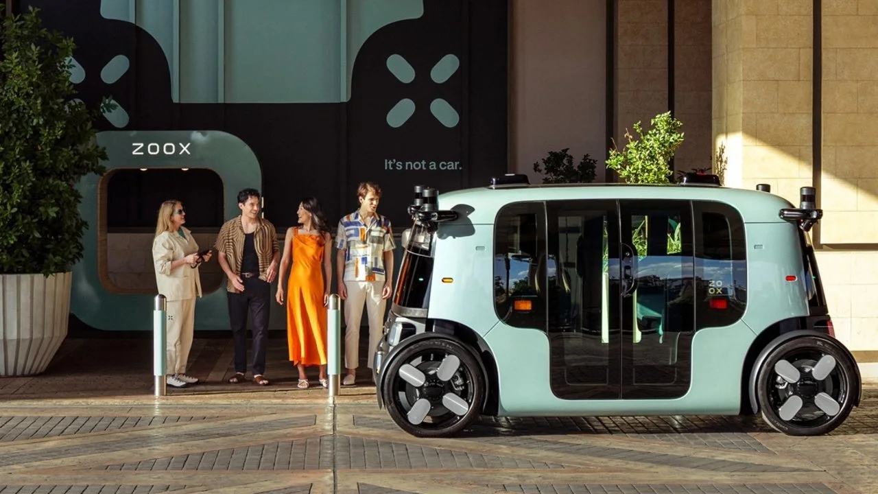 Zoox Robotaxi.