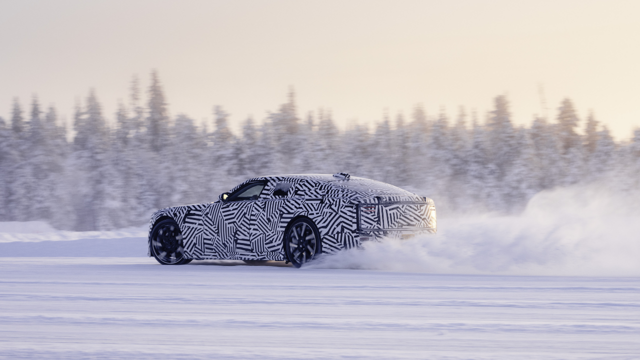 capitanelectro.com | Nuevo Jaguar GT Eléctrico: 1000 HP, Rango de 400 Millas y Pruebas en el Ártico.