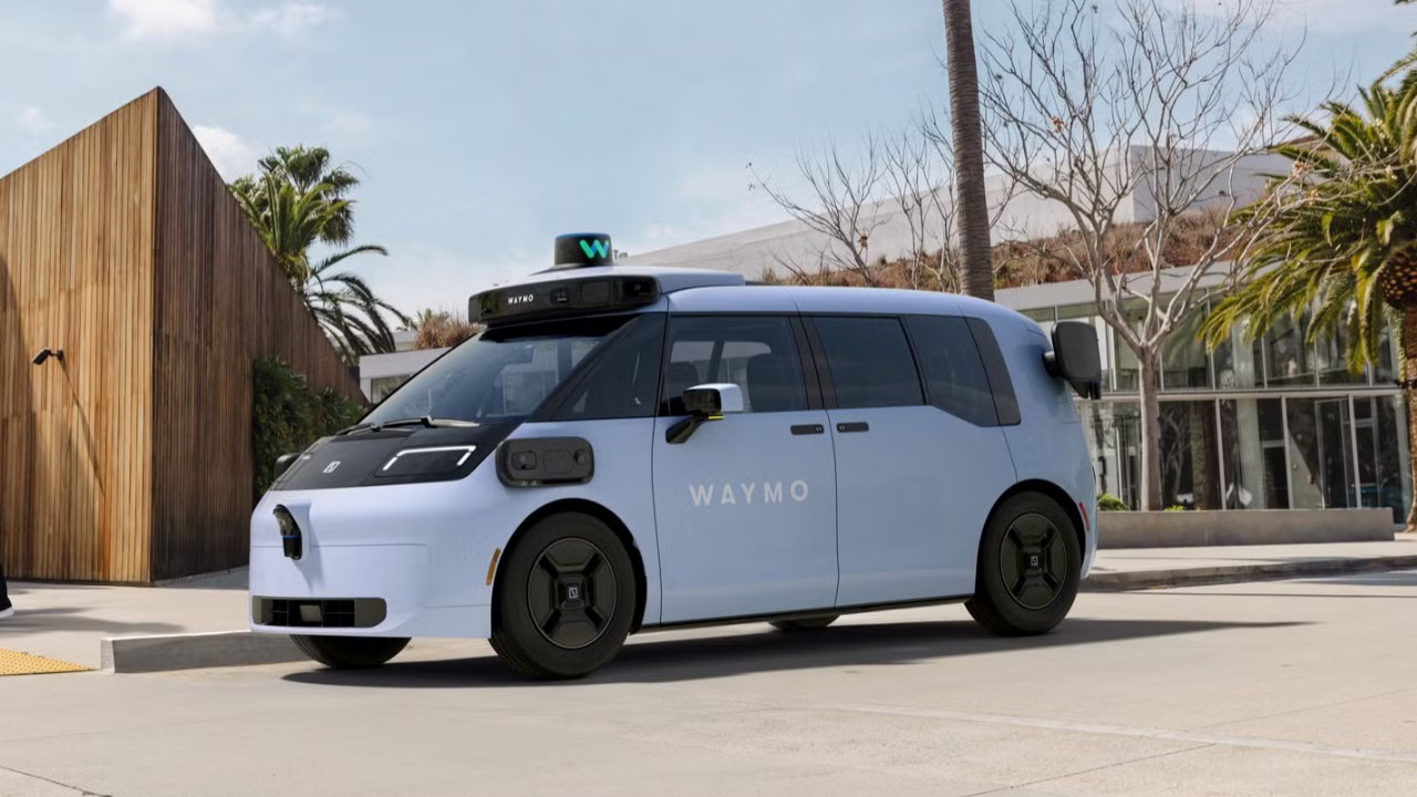 capitanelectro.com | Robotaxis de Waymo usan personal remoto en Filipinas y autos chinos.