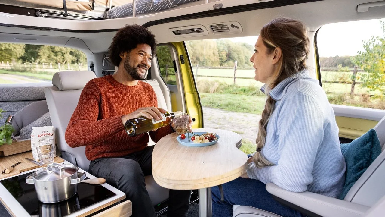 Interior de Tonke ID Buzz