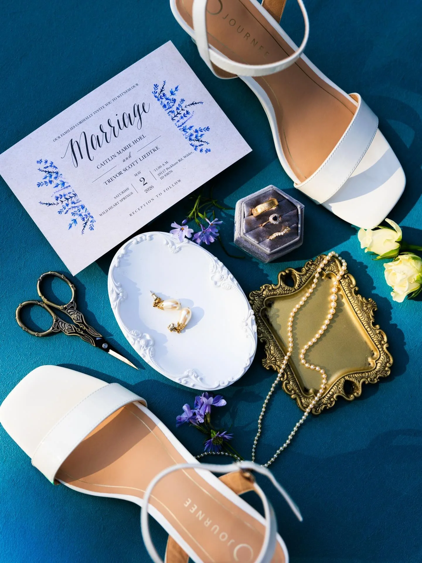 Capturing these thoughtful touches is one of my favorite ways to preserve the feeling of the day before the moments begin. 🤍💍
Wedding planner: @fantasyweddingorevents 
Dj: @djjessed 
Photographer: @creatememories_photography  Videographer: @blakeof