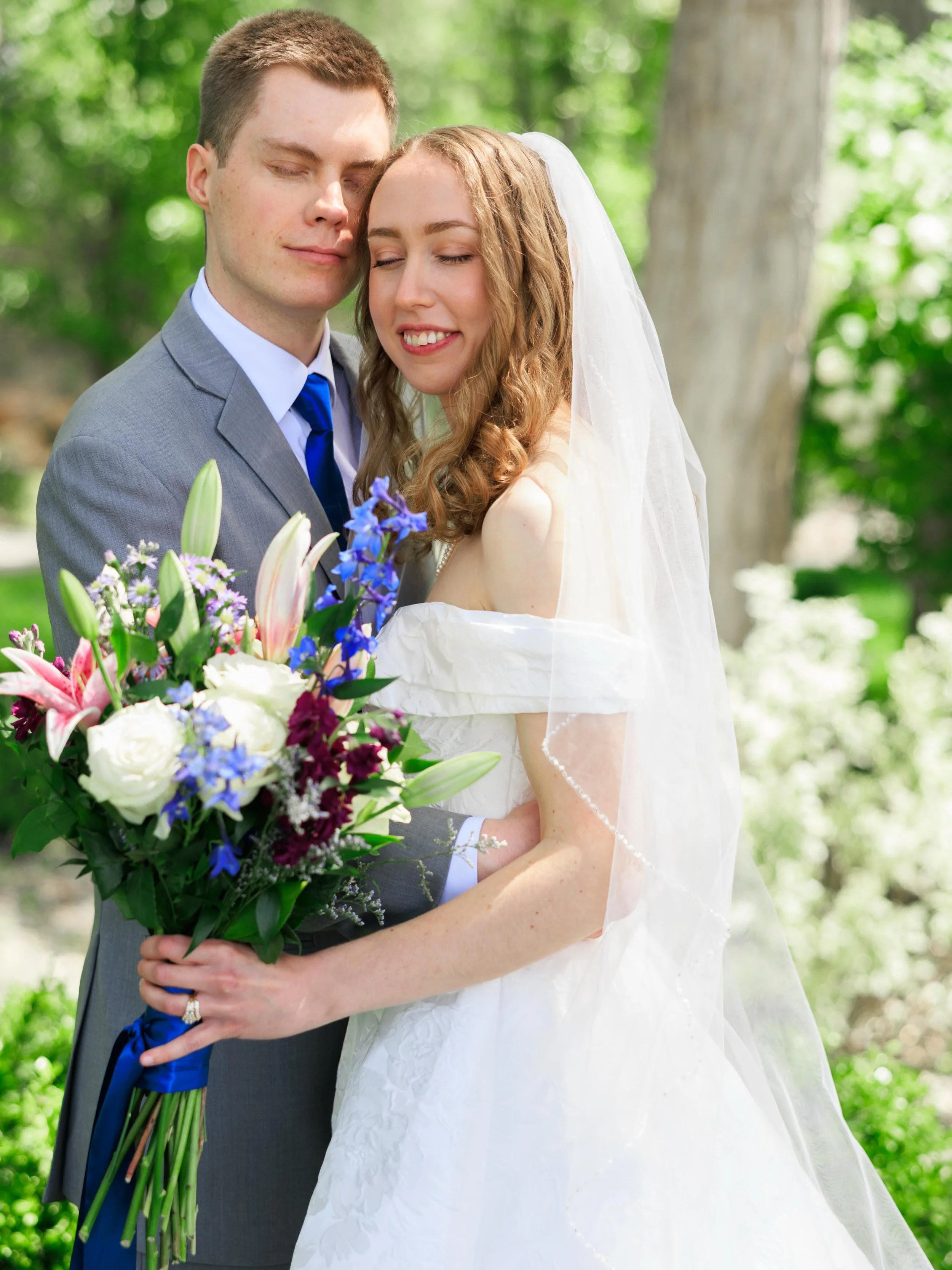 Honored to preserve memories they&rsquo;ll cherish for a lifetime. ✨

#WeddingPhotography #BrideAndGroom #ElegantWedding #LoveStory #JustMarried TimelessMoments IdahoWedding WeddingPortraits CreateMemoriesPhotography