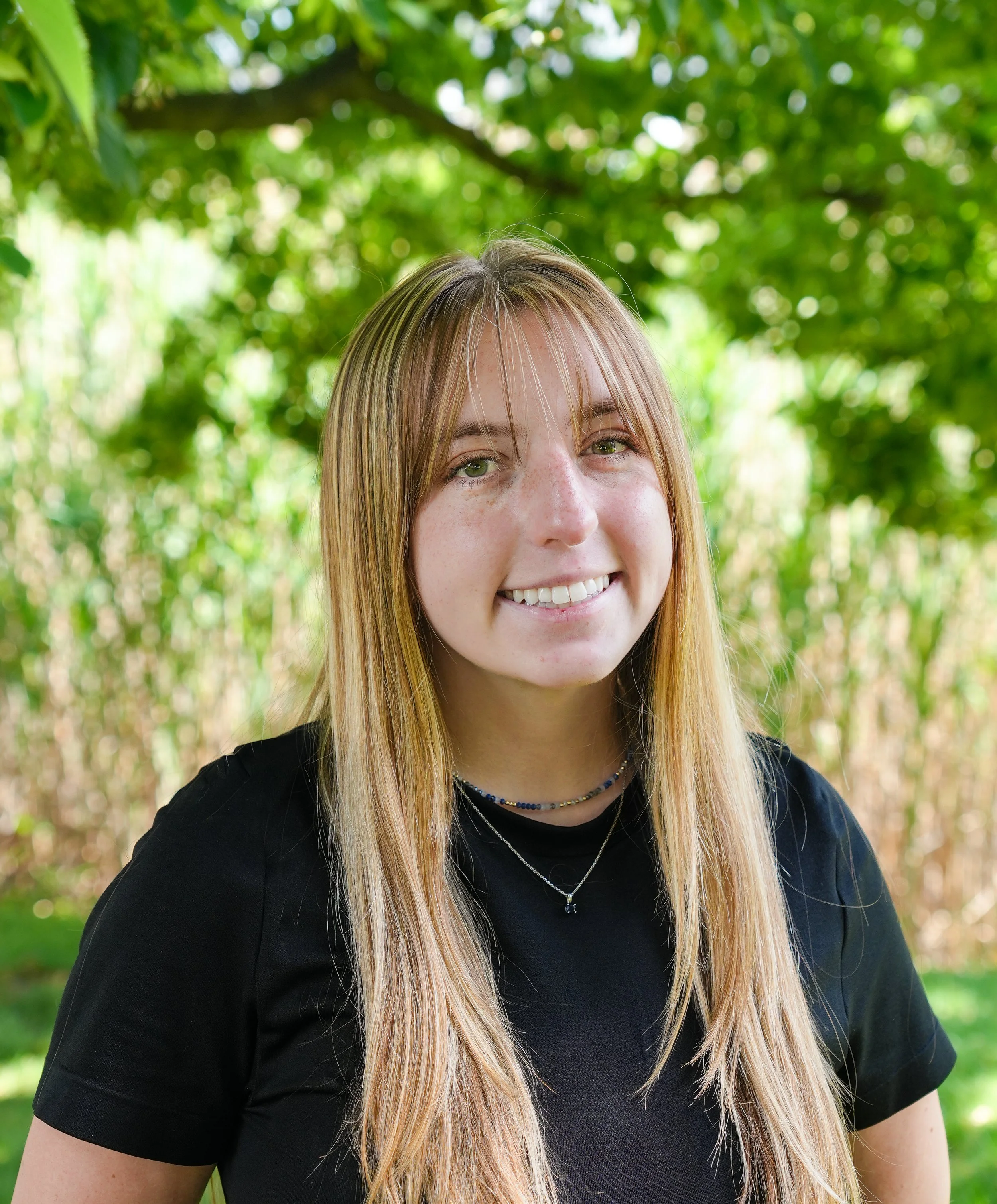 Macy Streit, Intern