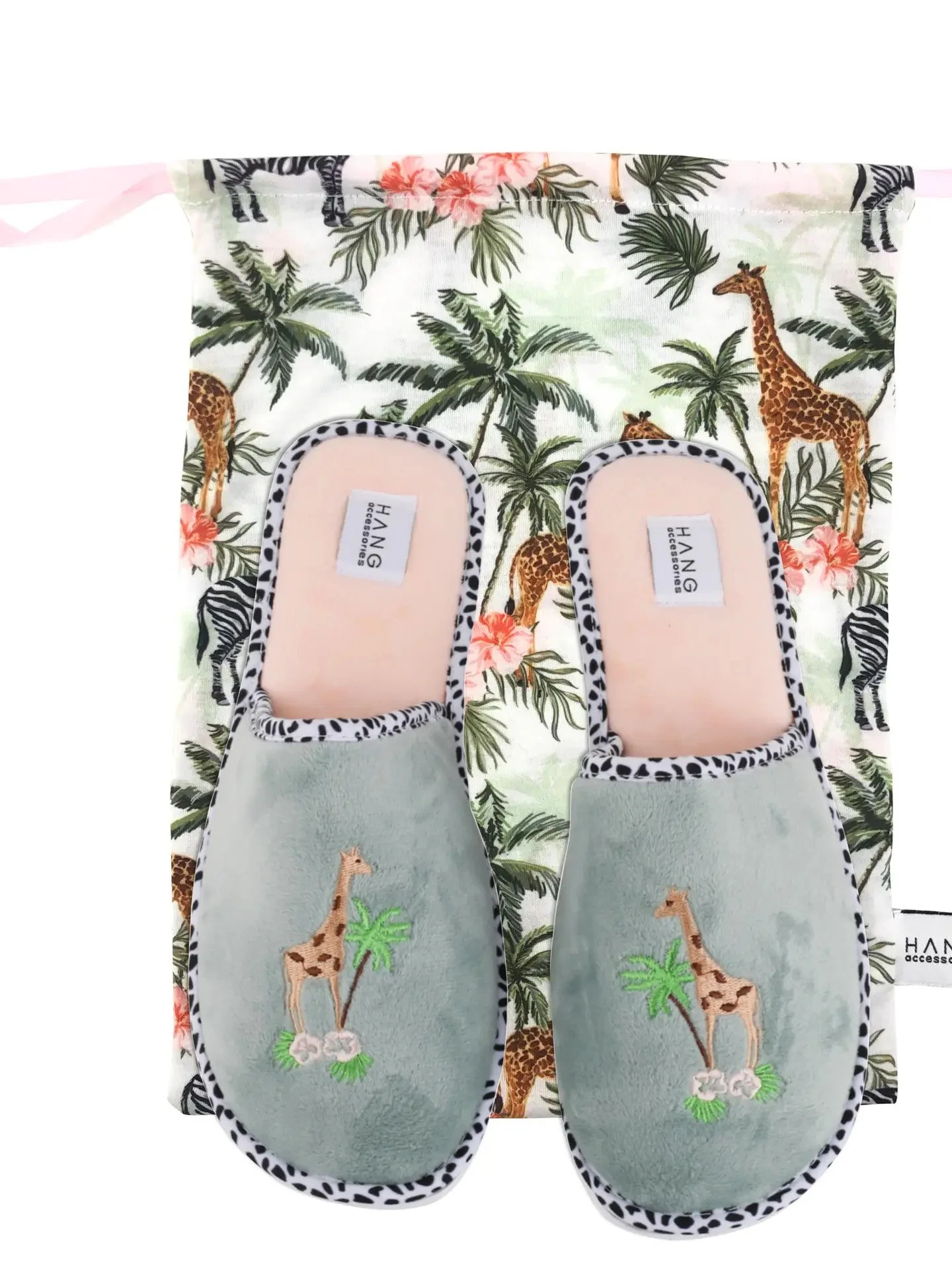 Giaraffe Foldable Travel Slippers.jpg
