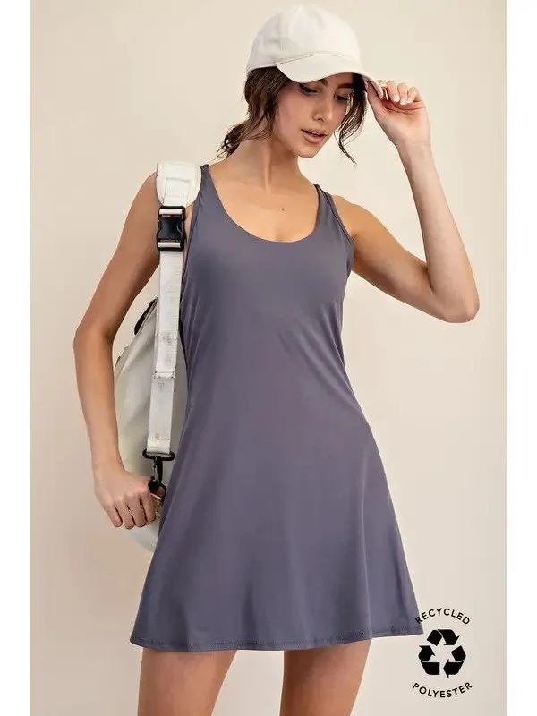 Titanum Dress.jpg