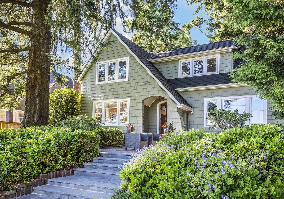 Maple Leaf Parkfront Estate
