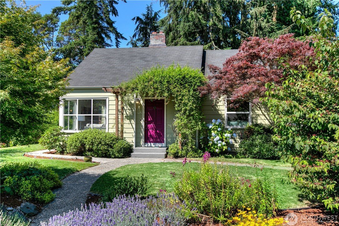 15549 6th Ave NE, Shoreline - Ridgecrest.jpeg