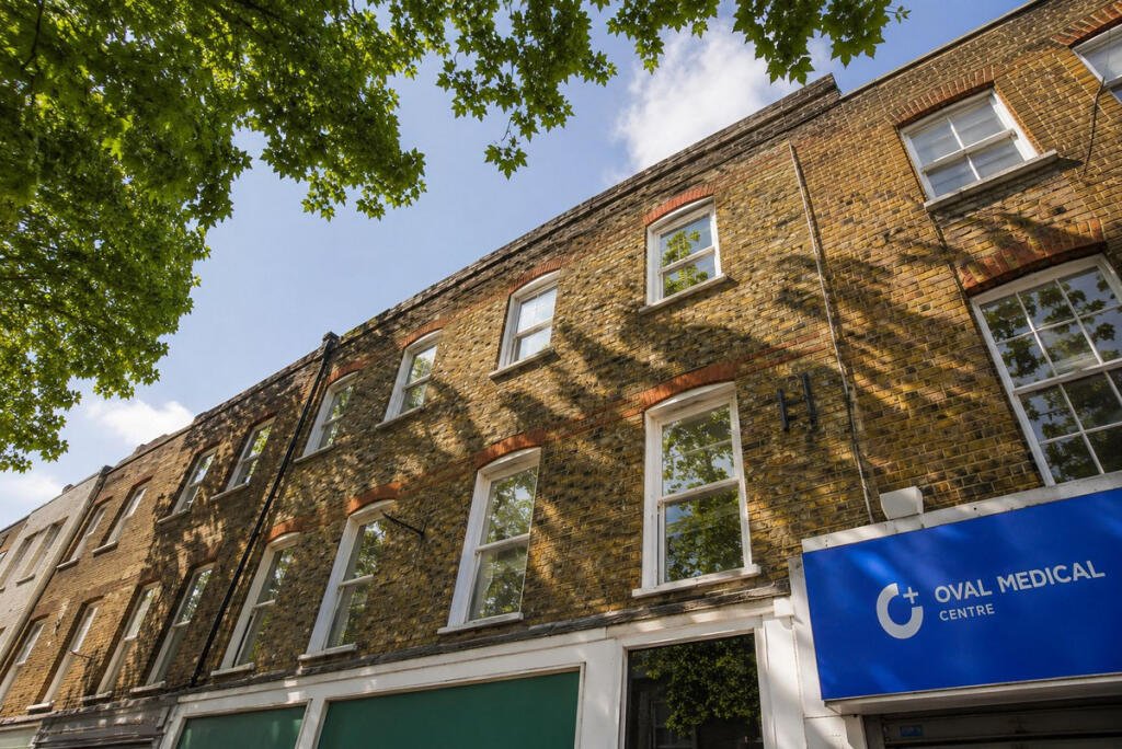 Clapham Road, Oval: A Two-Bedroom Apartment in the Heart of SW9