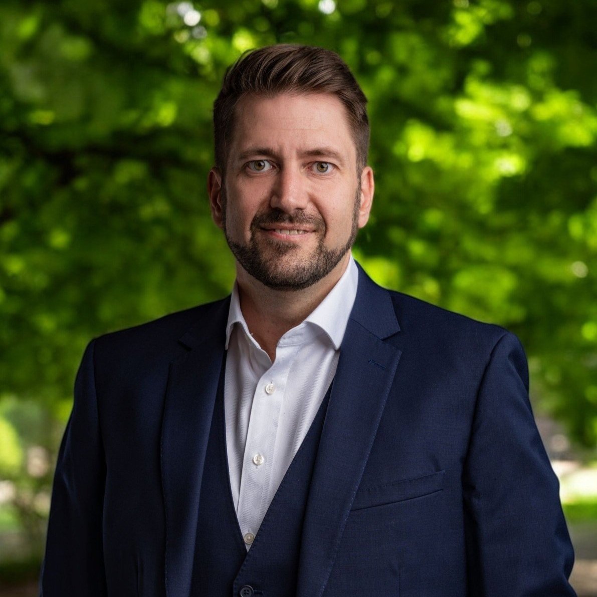 Andrew Bryant - Cobham