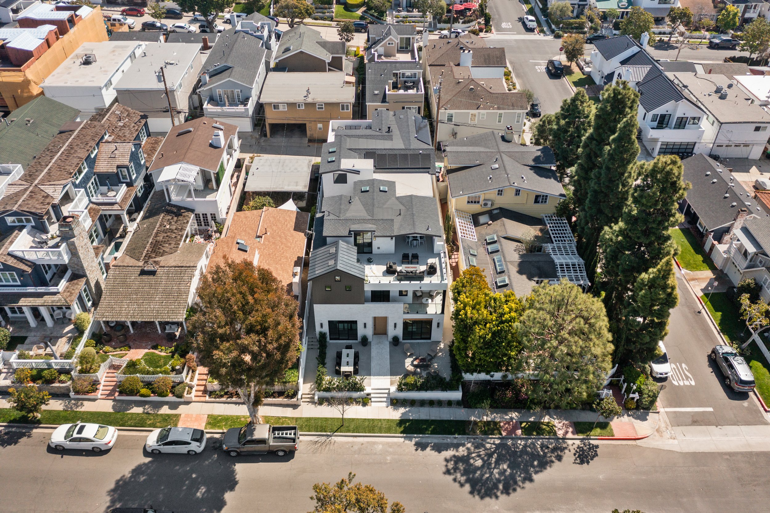Goodday-Real Estate-704 Ochid Ave -3.jpg