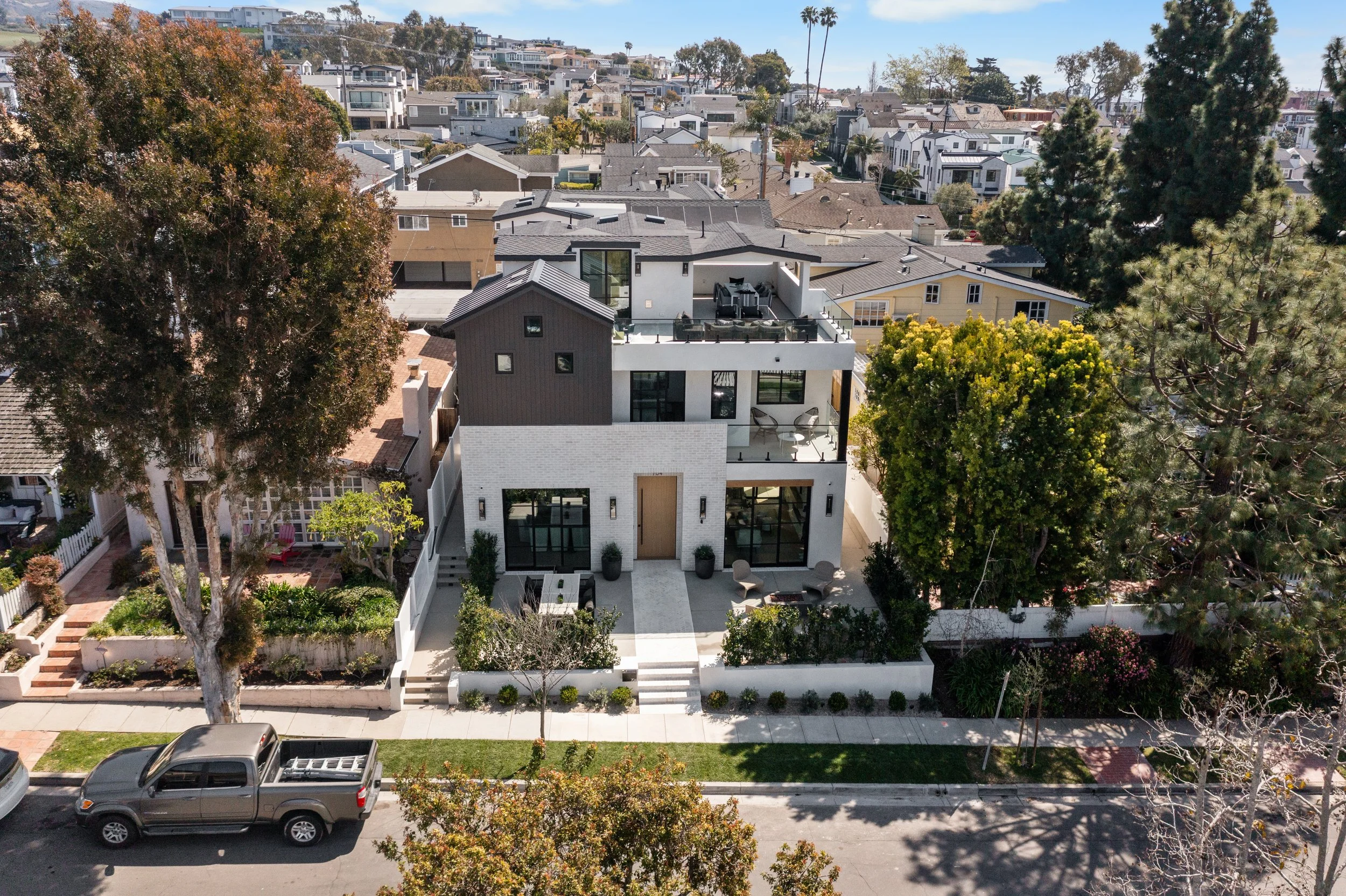 Goodday-Real Estate-704 Ochid Ave -7.jpg