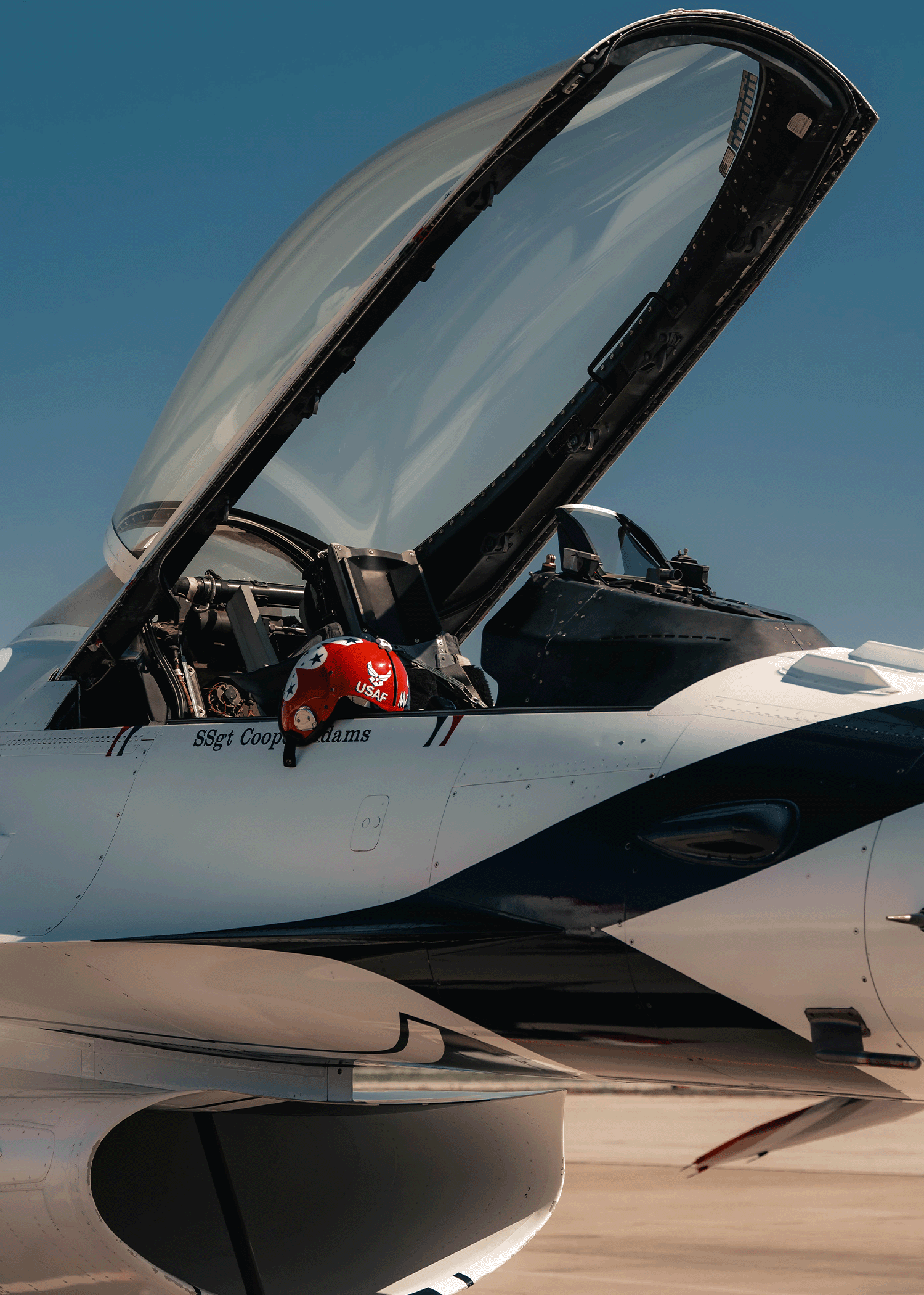 Pacific Airshow Web Gallery 7.png
