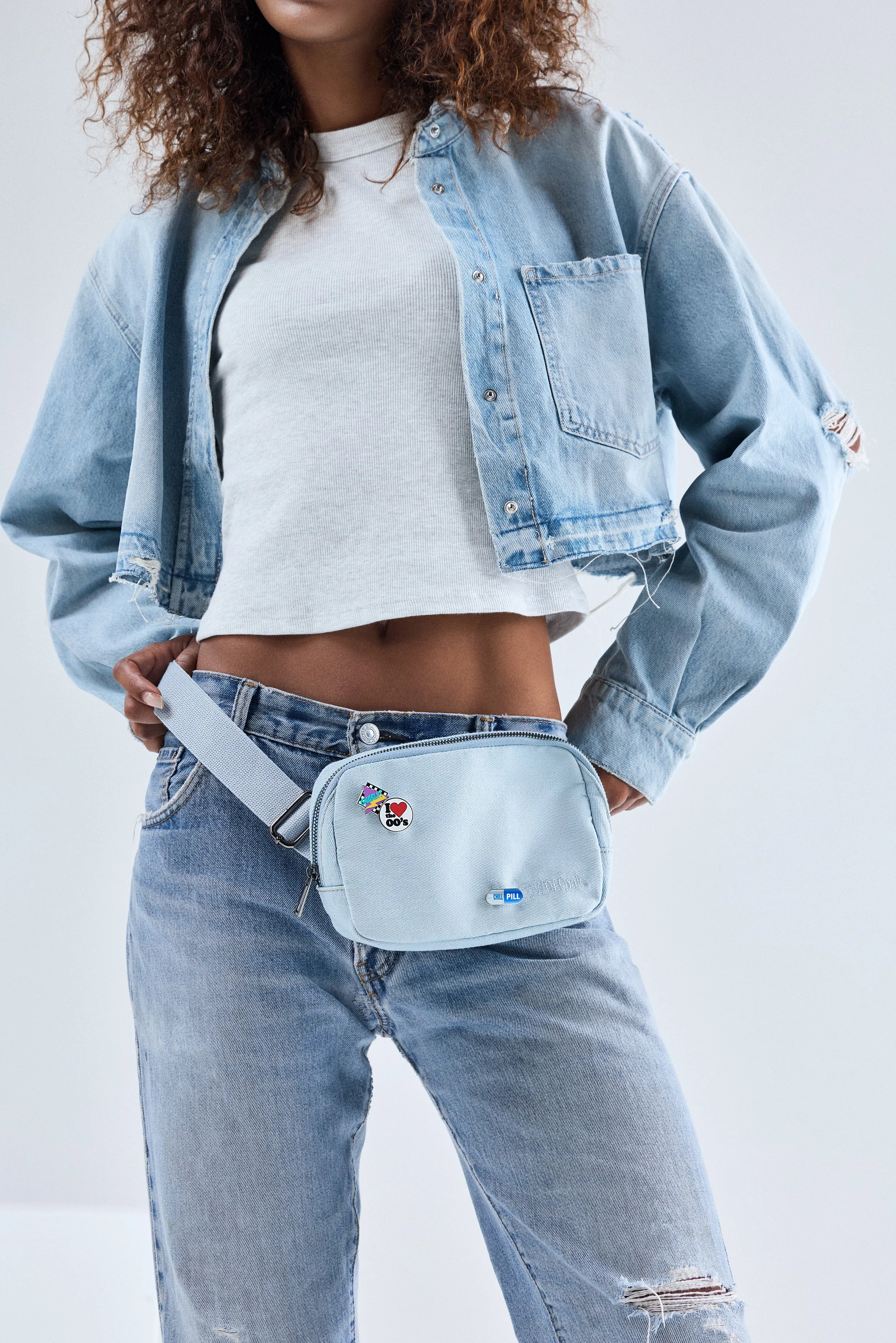 26_07_23_DENIM_1.5L_CROSSBODY_22.jpg