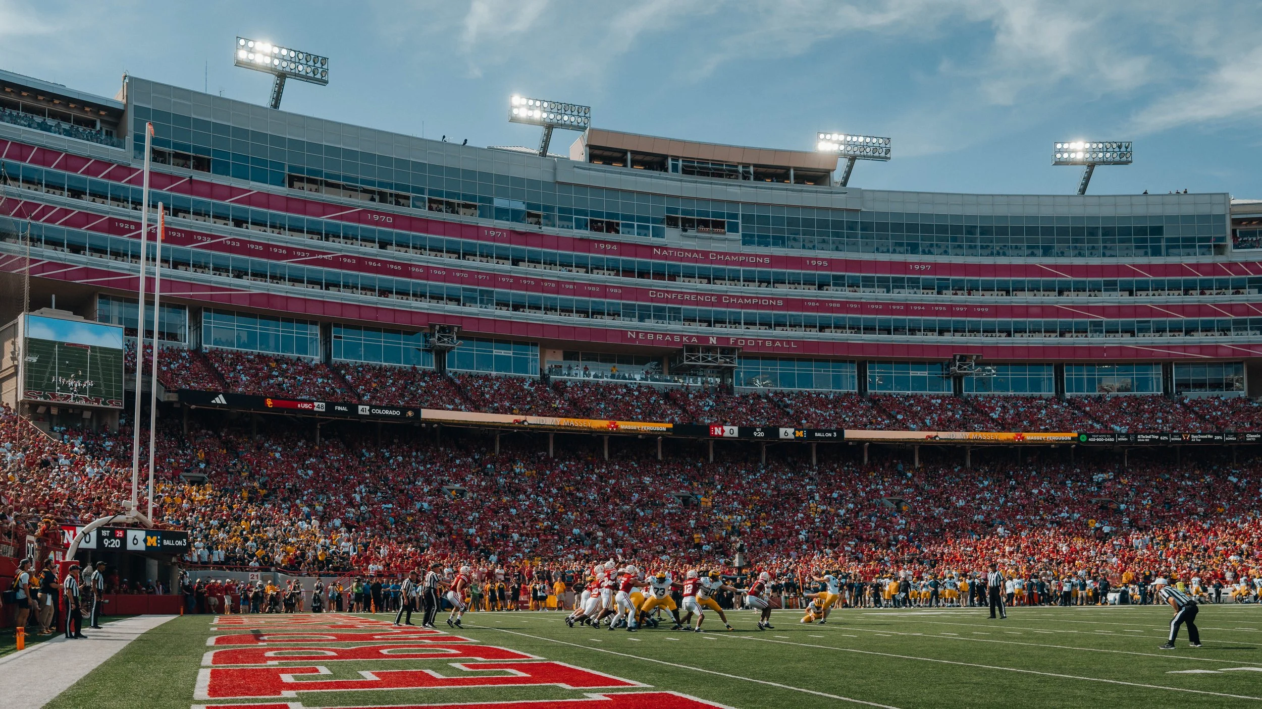 DTV Big 10- Huskers_-12.jpg