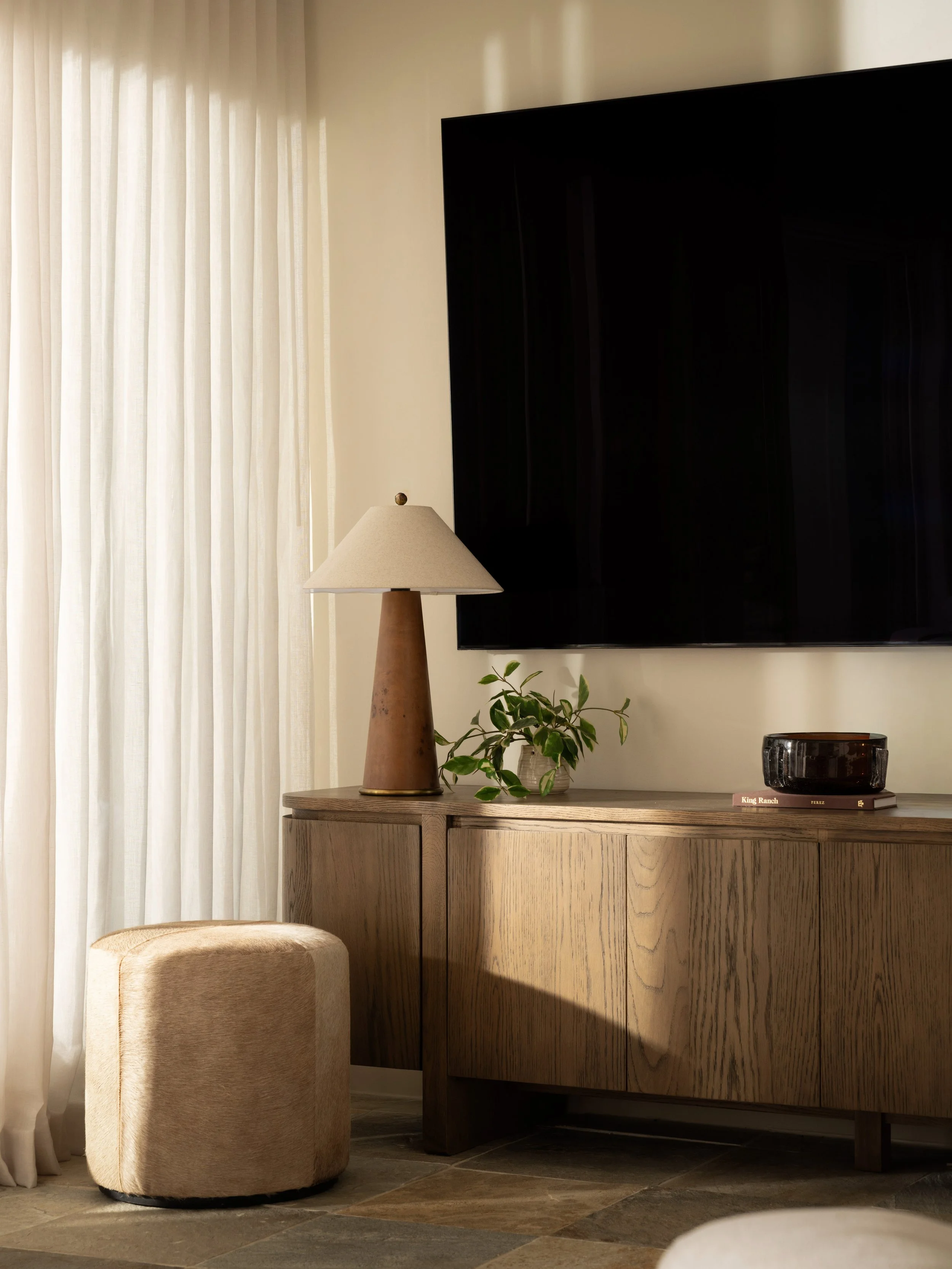 BVS-SUNDAE-DESIGN-MARINER-BASEMENT-LIVING-ROOM-1.jpg