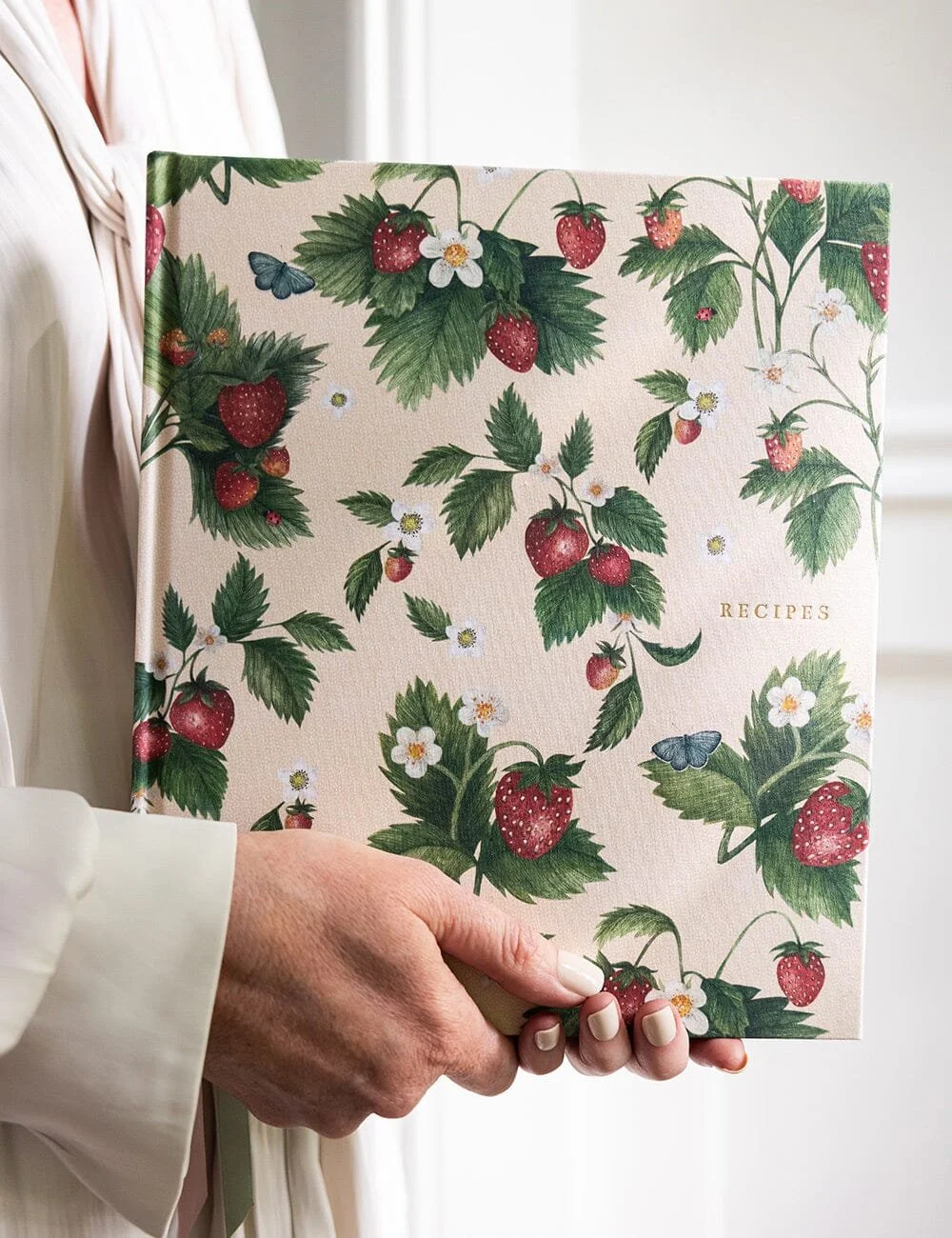 RJ12_Strawberries_Recipe_book_Web_10.jpeg