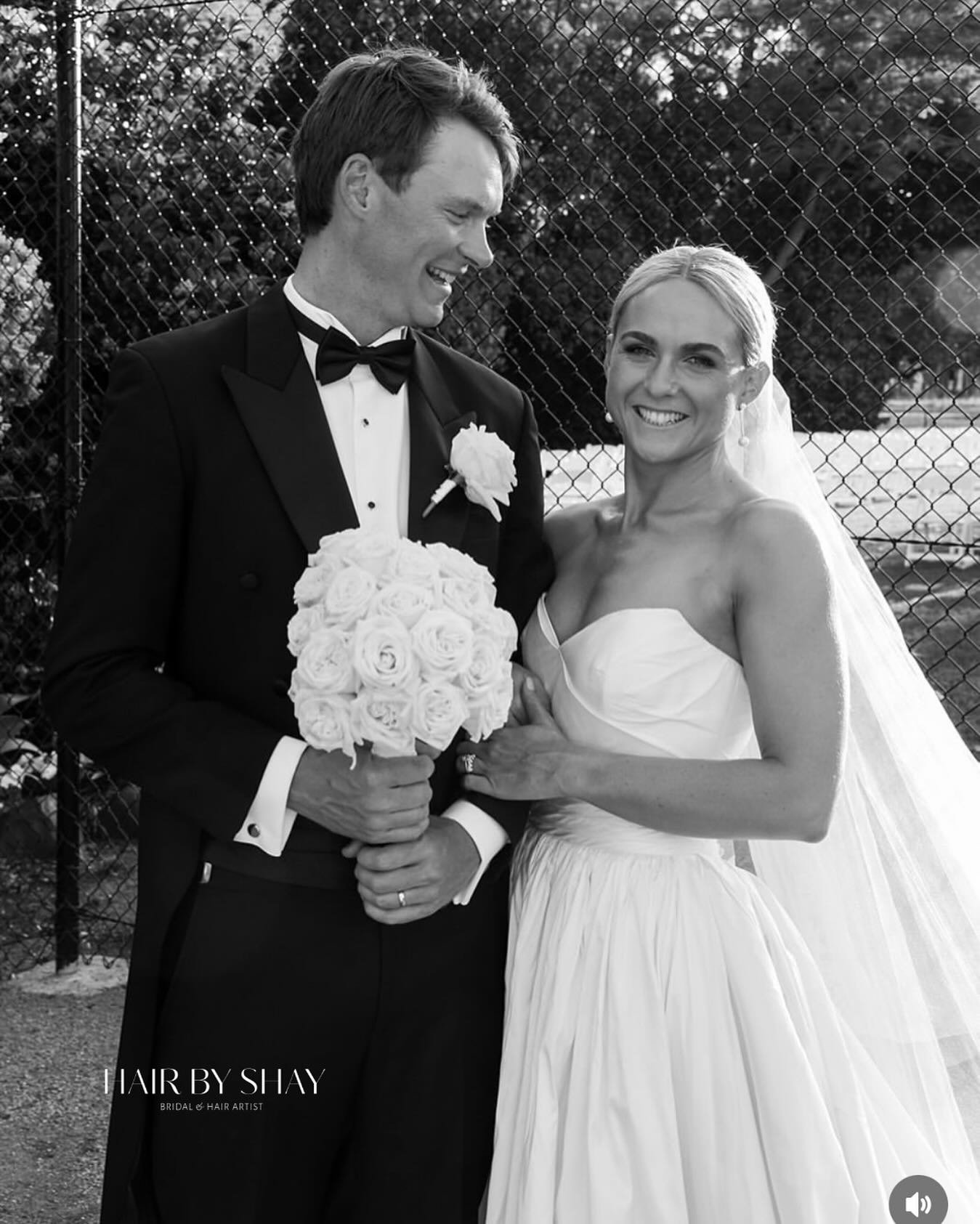 We&rsquo;re loving all the up dos lately 🤍

Sleek, elegant, and timeless. The perfect finishing touch for a classic bridal look that shines all day (and night).