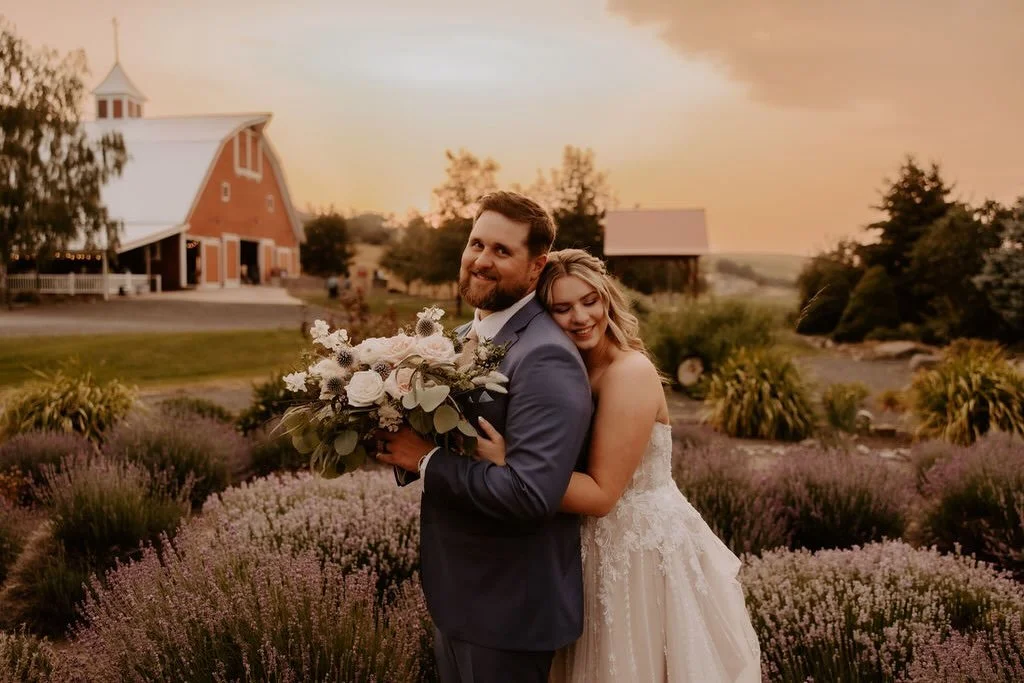At Red Barn Farms, we grow memories🤍 
Happy Valentine's Day! 
Xoxo, the Red Barn Farms Team

Photographer @alexandraraephoto 
Videographer @luke_likes_lakes 
Venue @redbarnfarms_coltonwa 
Planner @i.do.wedding.coordinating 
Catering @happydaycaterin