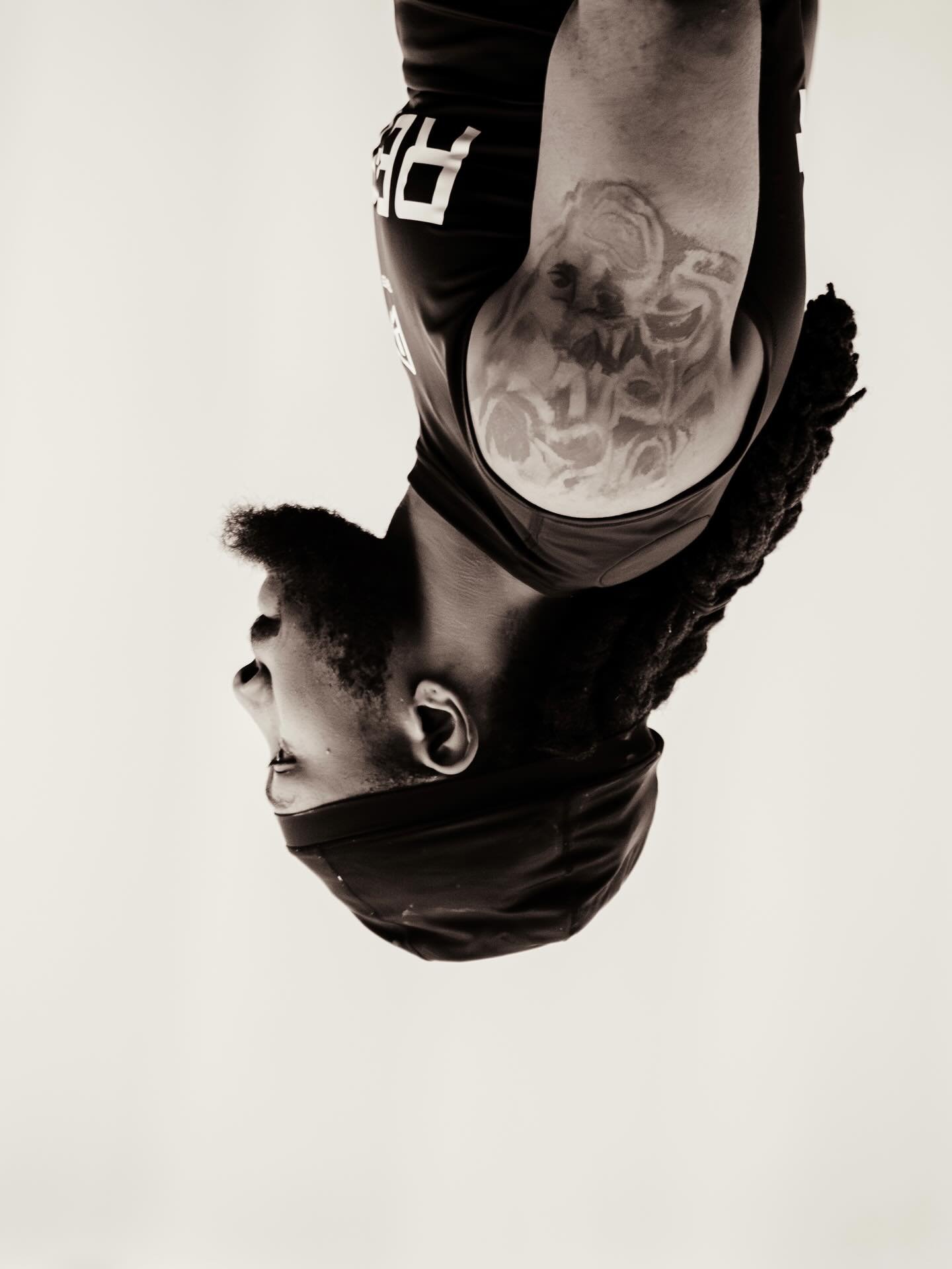 ɪᴛ ᴄᴏꜱᴛ ꜱᴏᴍᴇᴛʜɪɴɢ ᴛᴏ ʙᴇᴄᴏᴍᴇ ᴡʜᴏ ʏᴏᴜ&rsquo;ʀᴇ ꜱᴜᴘᴘᴏꜱᴇᴅ ᴛᴏ ʙᴇ.🖤

📍 ɴꜰʟ ʜʙᴄᴜ ꜱʜᴏᴡᴄᴀꜱᴇ

#NFLCombine #HBCU #femalebusinessowner #SportsPhotography​​​​​​​​​​​​​​​​ #Sony