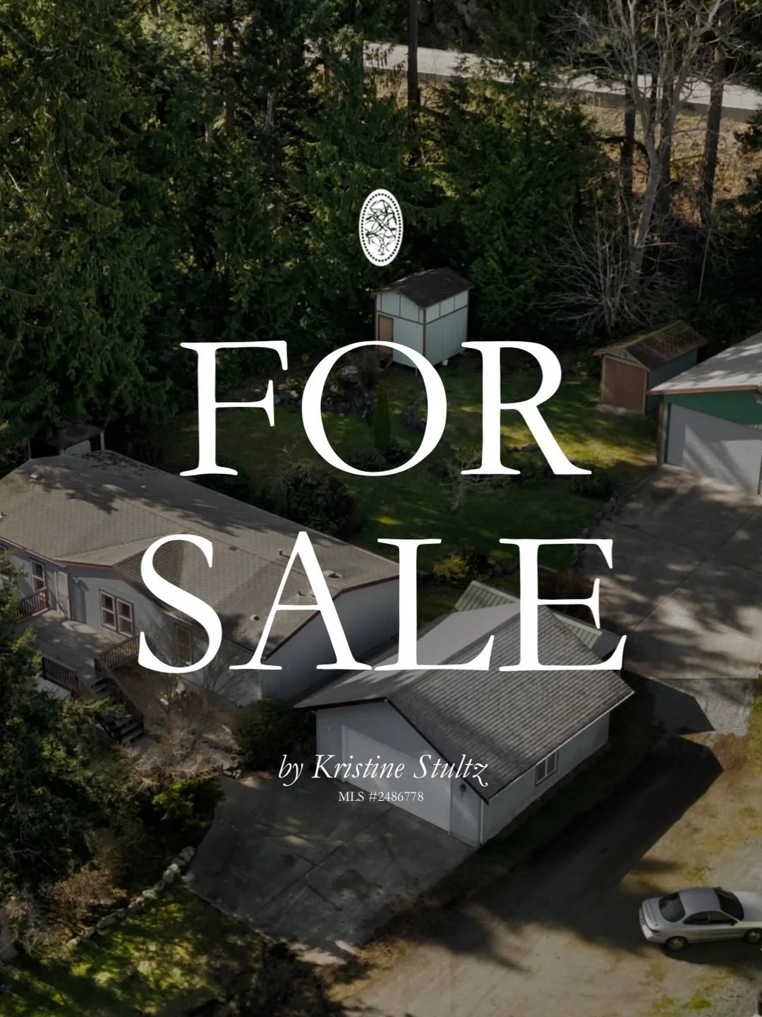 ✨JUST LISTED✨
Discover this spacious double-wide manufactured home for sale in Anacortes, WA, nestled in the serene Dewey Beach neighborhood on Fidalgo Island. Built in 1998 and spanning 1,510 sq ft, this inviting 3-bedroom, 2-bathroom residence offe