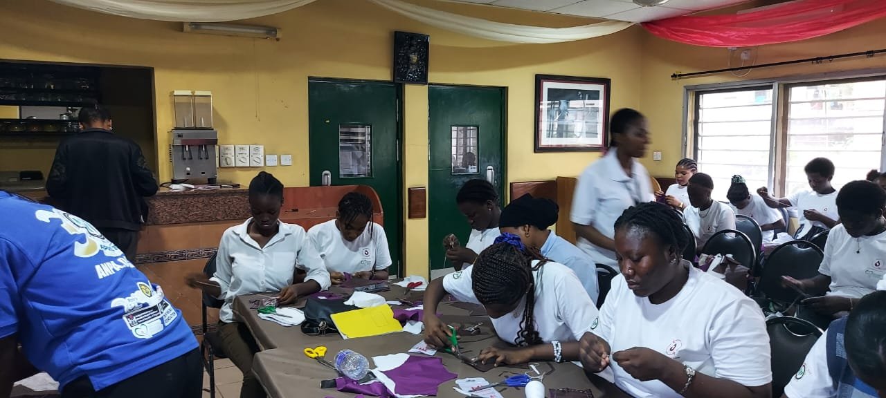 Reusable Pad Training Session at the ANPA/DHI/AMI 2025 Workshop @ Wavecrest College of Hospitality