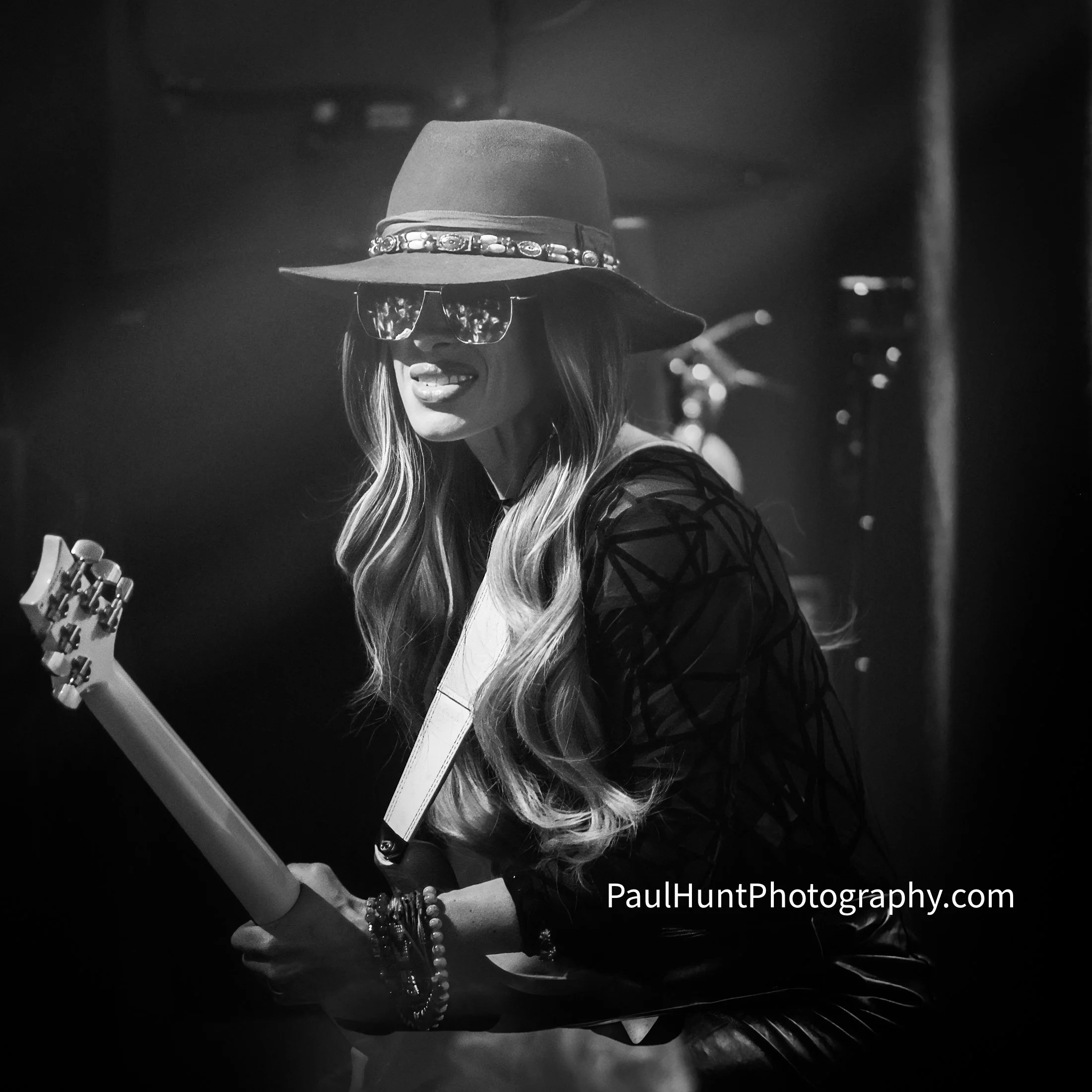 Orianthi CH0A3334-topaz-sharpen-face.jpg