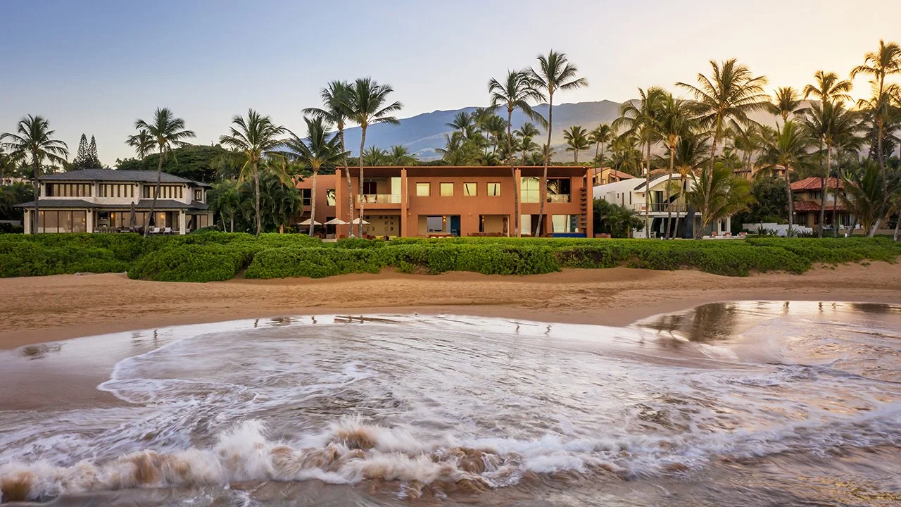 1 - Hero - Casa En Maui_blog.jpg